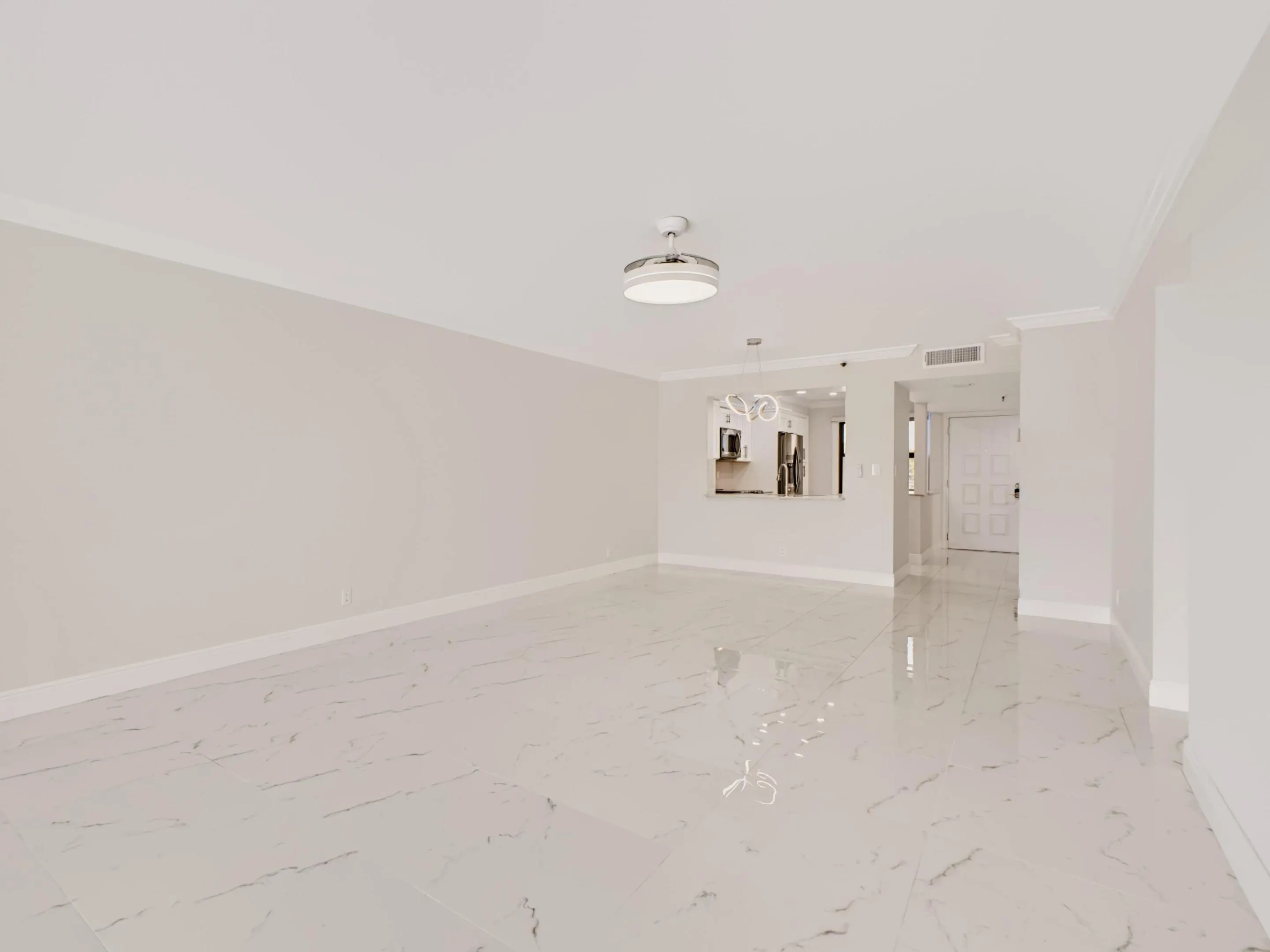 14426 Amberly Lane #301