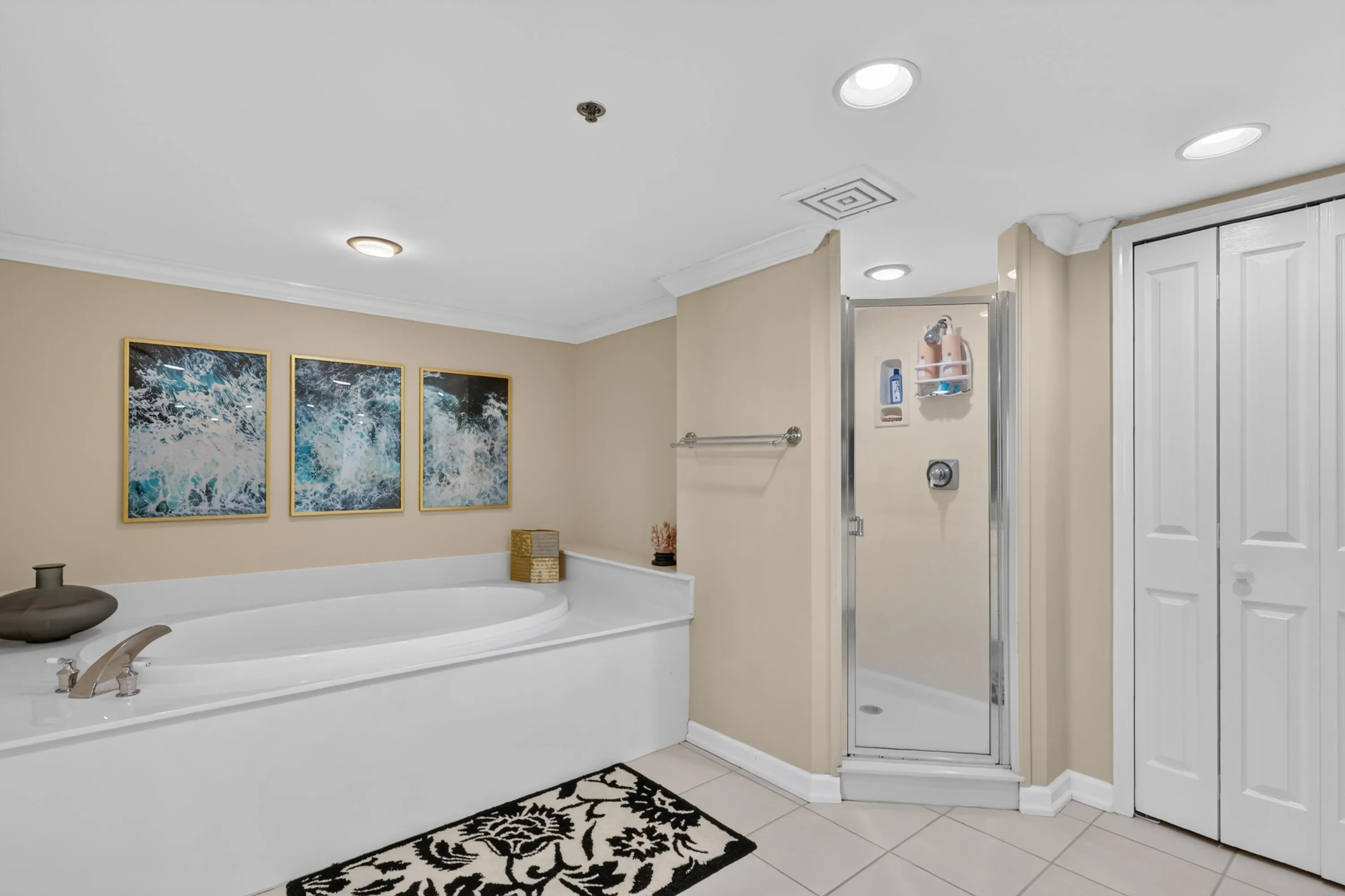 4000 N HIGHWAY A1A #301