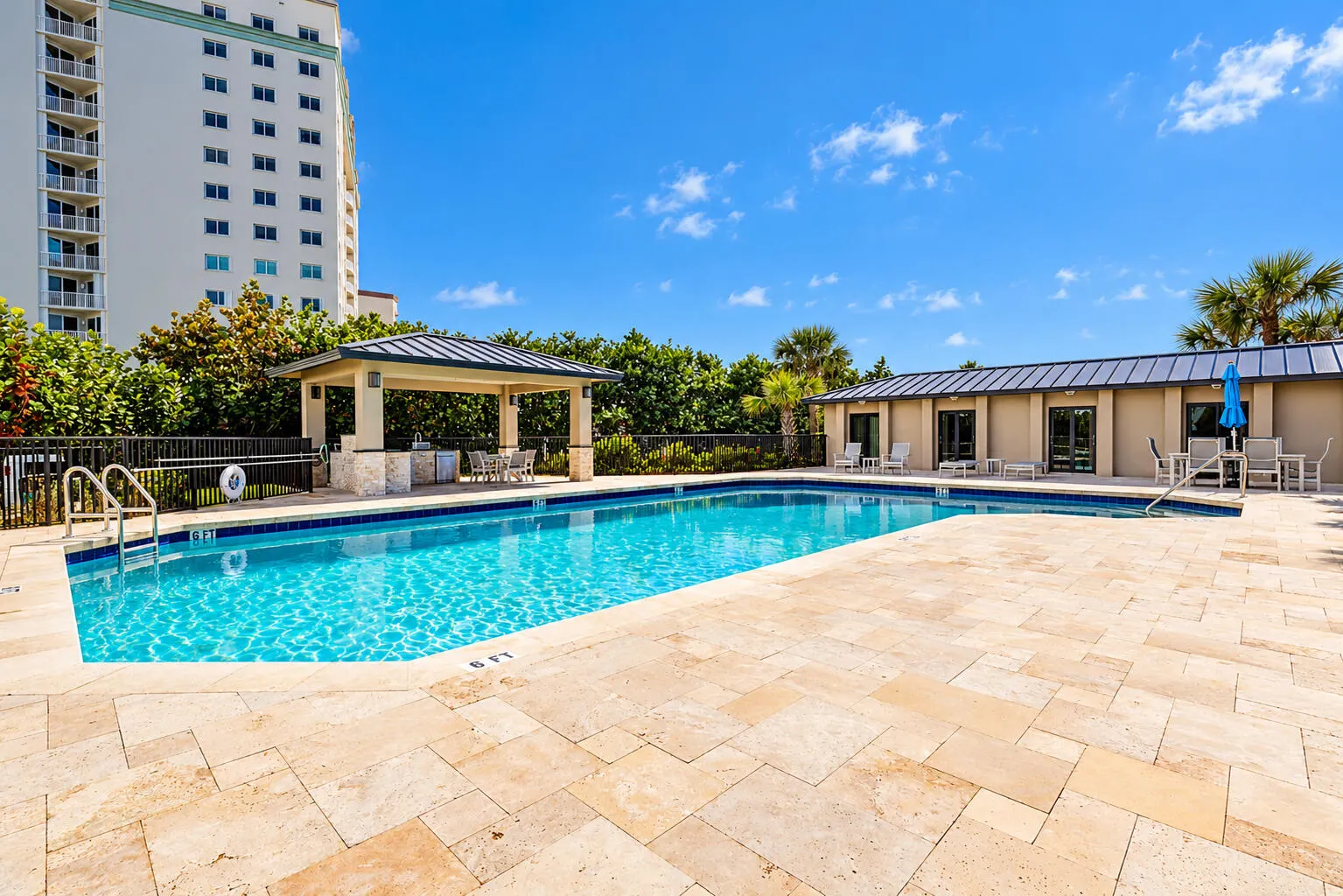 4000 N HIGHWAY A1A #301