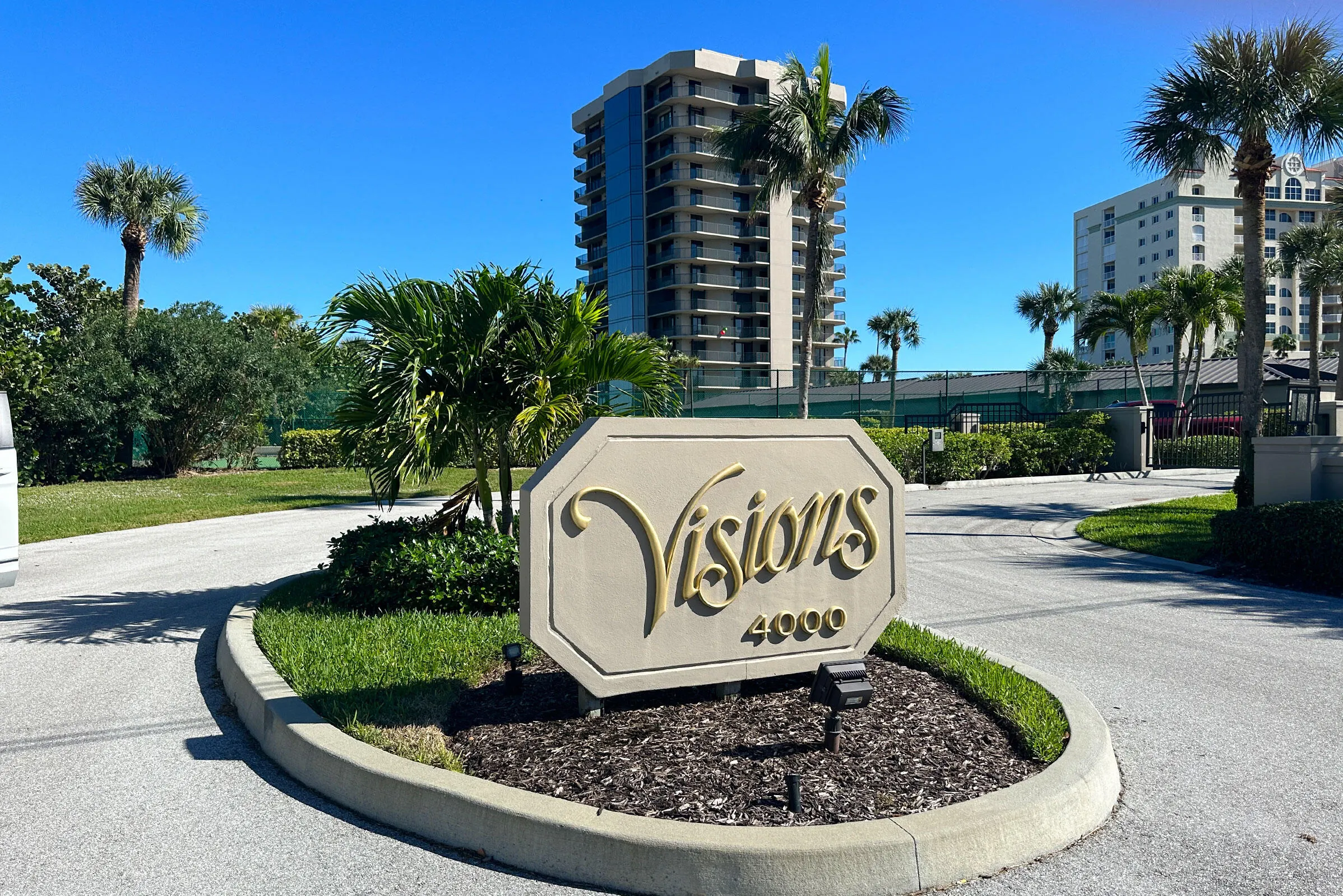 4000 N HIGHWAY A1A #301