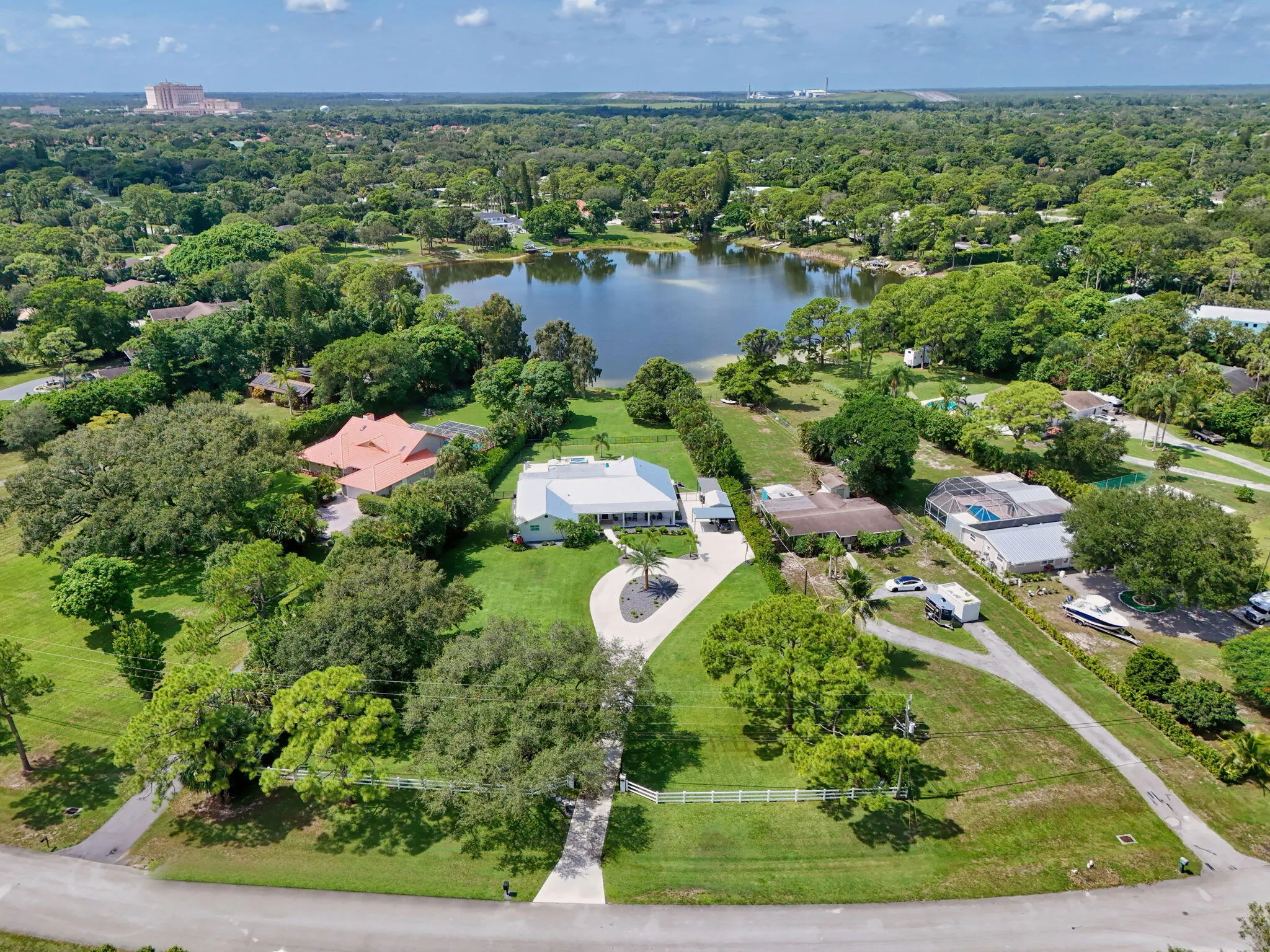 4628 Square Lake Drive