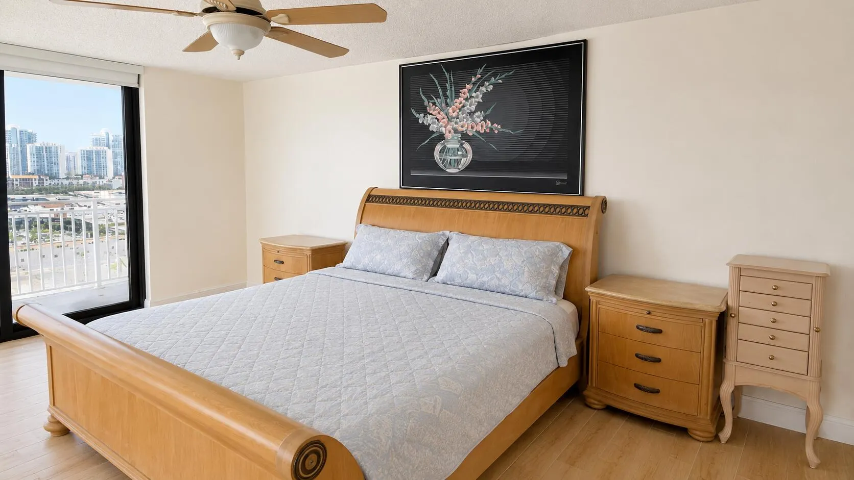 210 174TH Street #1901