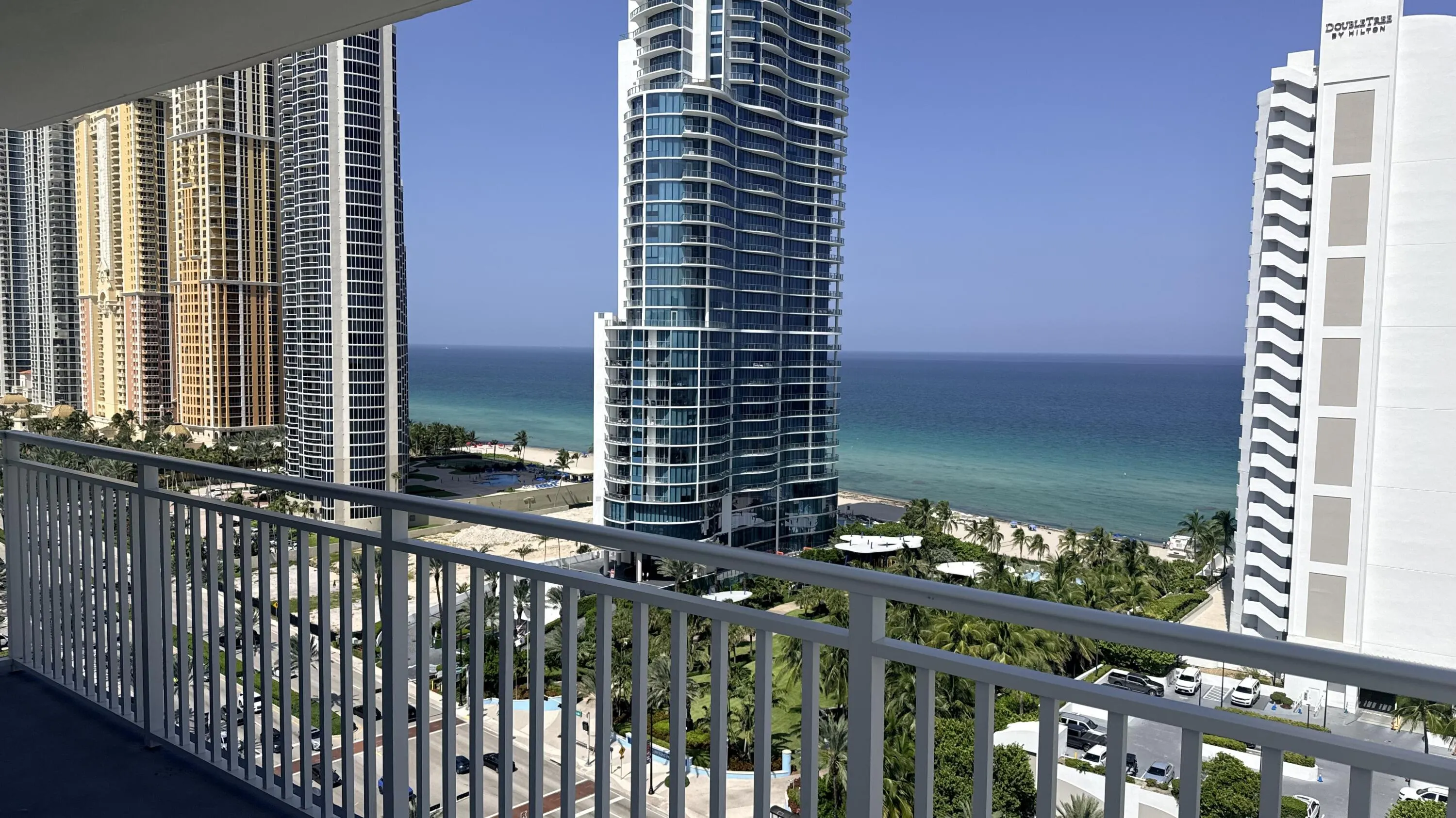 210 174TH Street #1901
