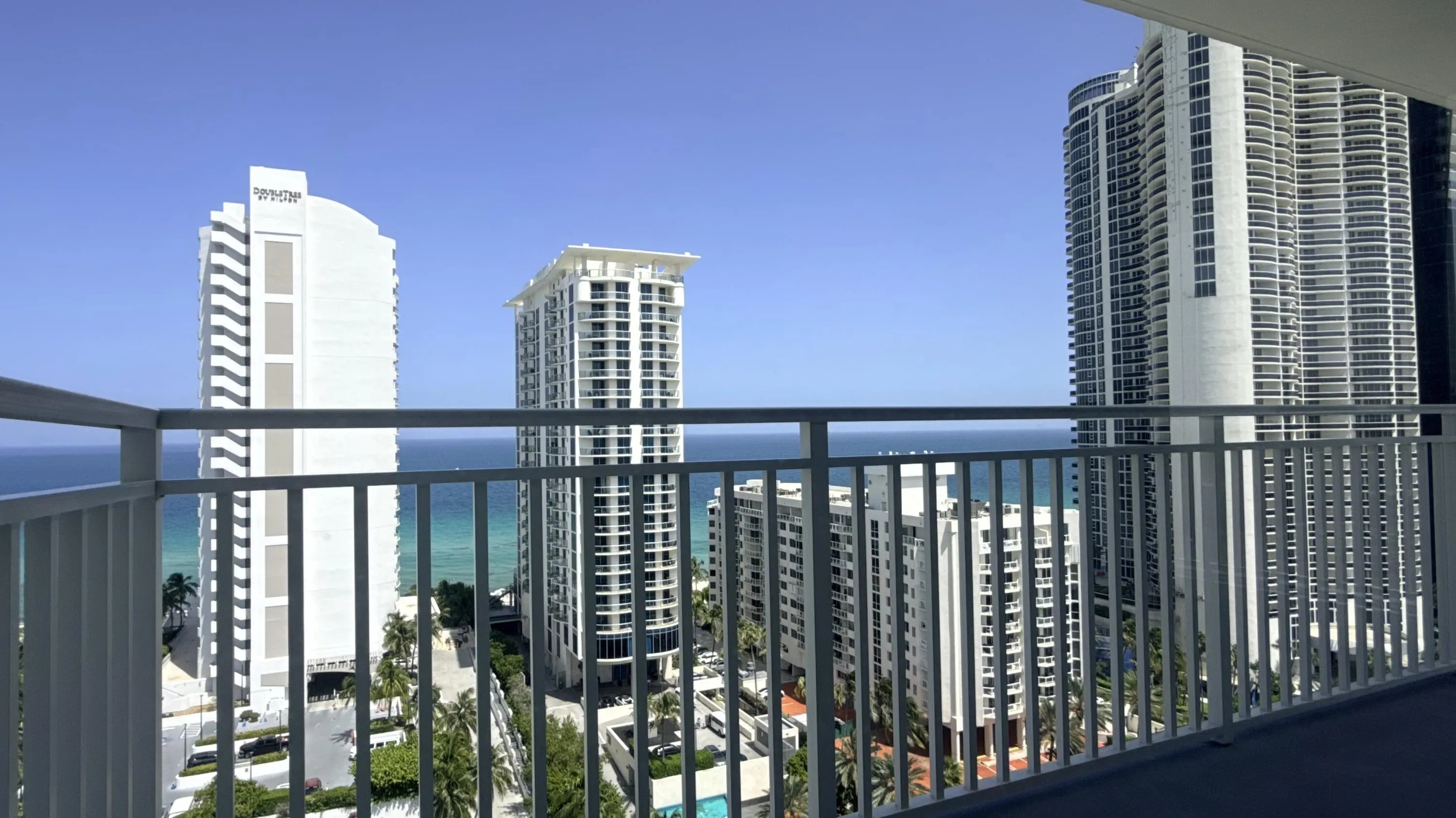 210 174TH Street #1901