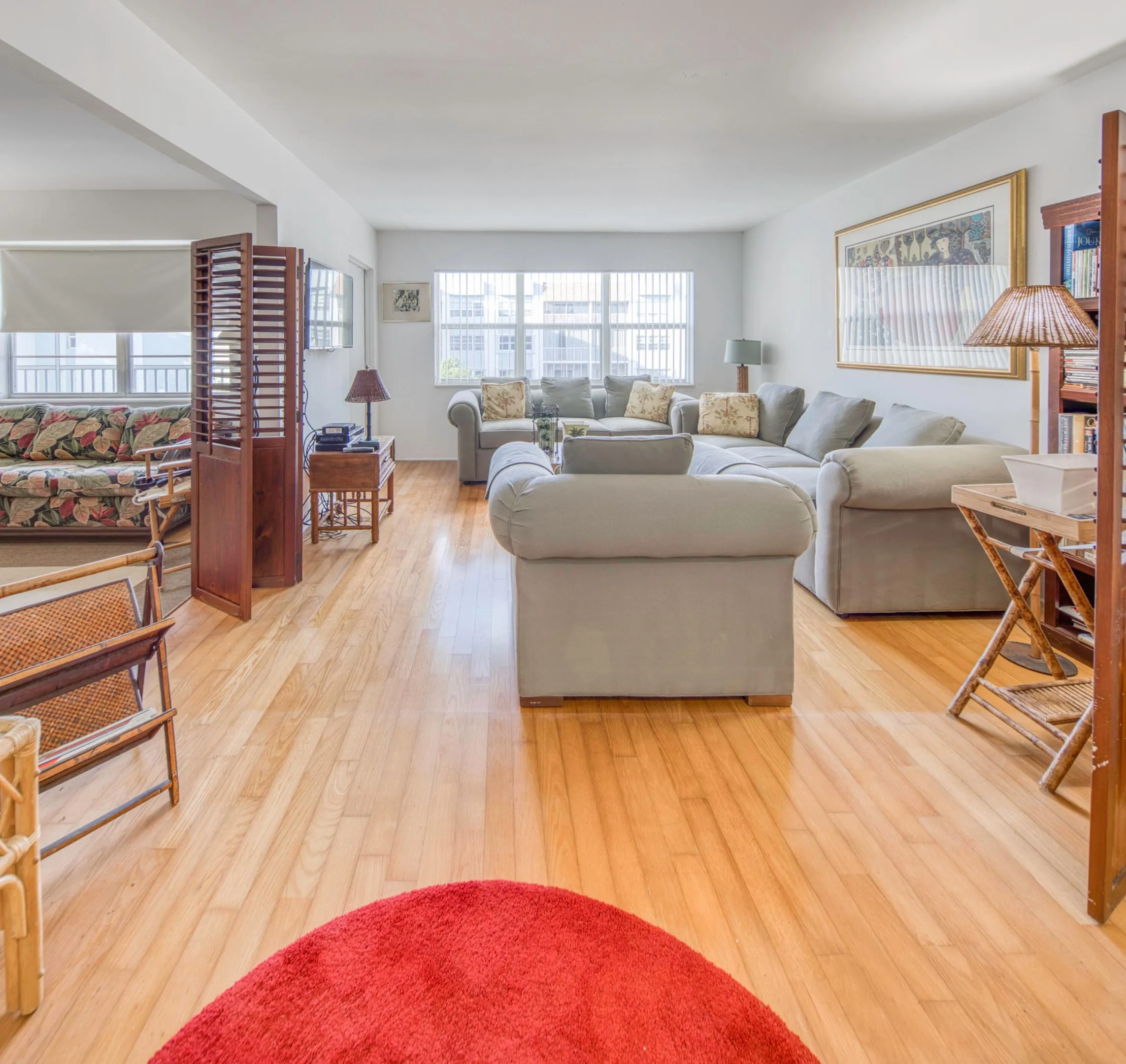 1516 S LAKESIDE Drive #310
