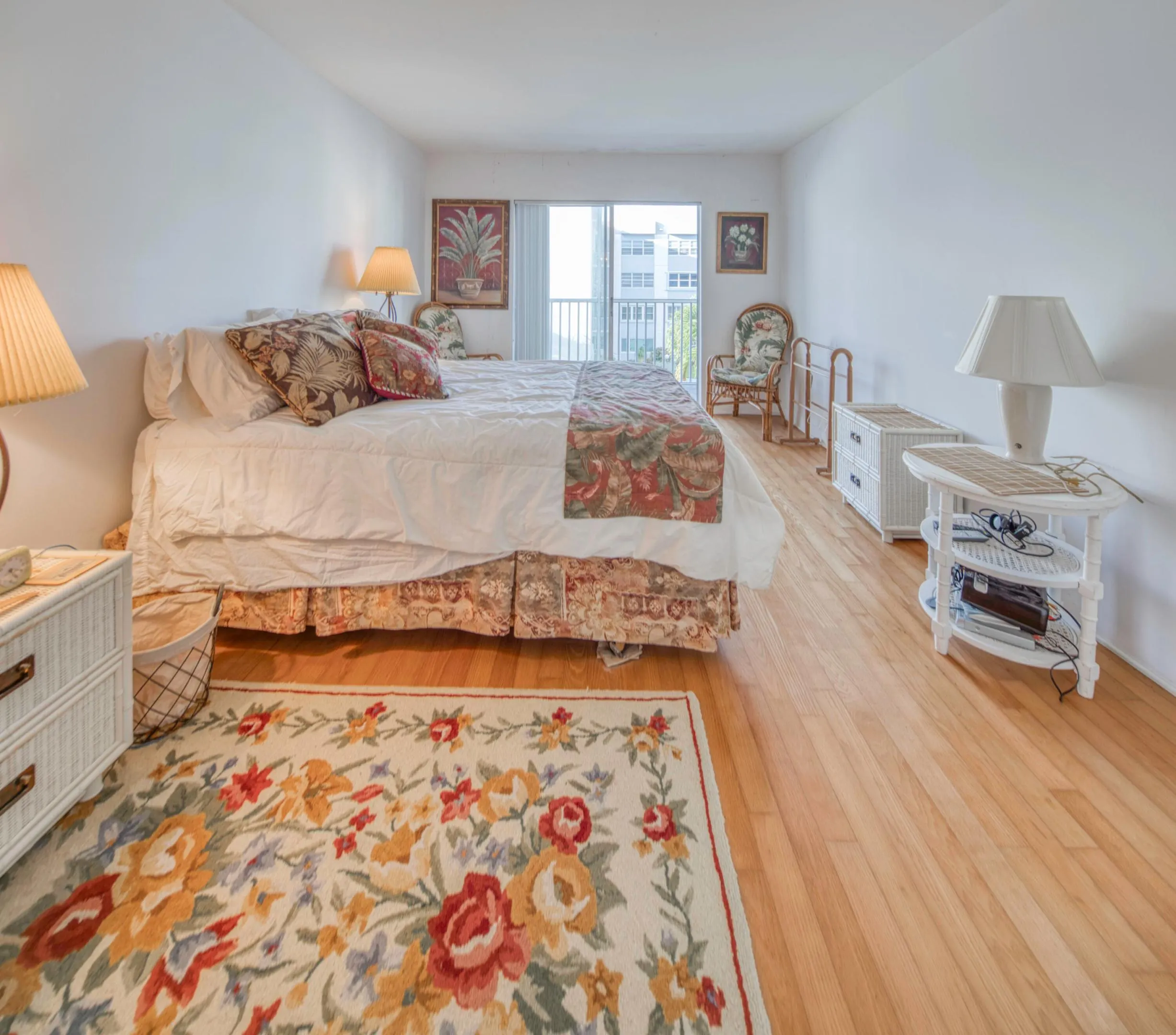 1516 S LAKESIDE Drive #310