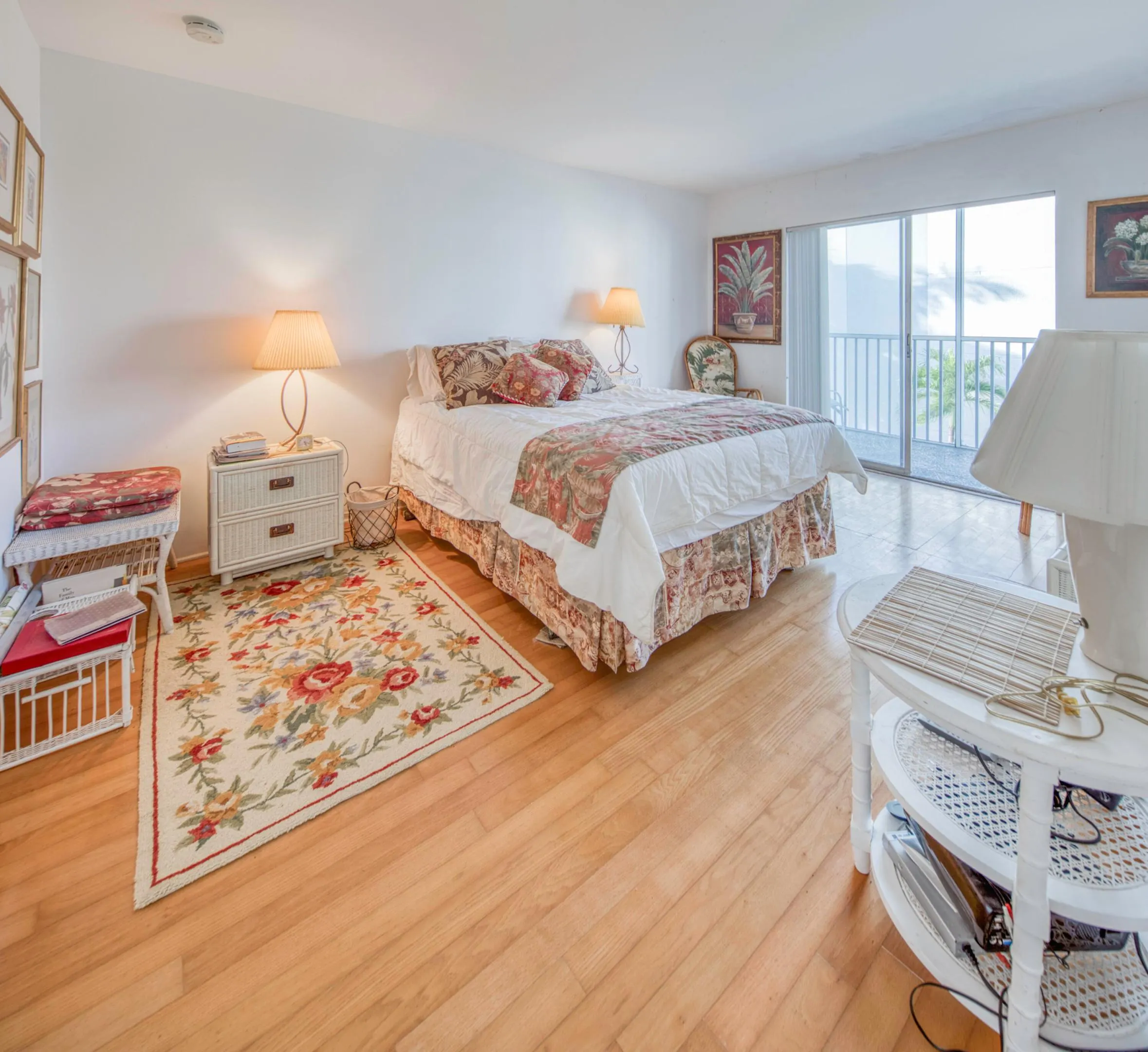 1516 S LAKESIDE Drive #310