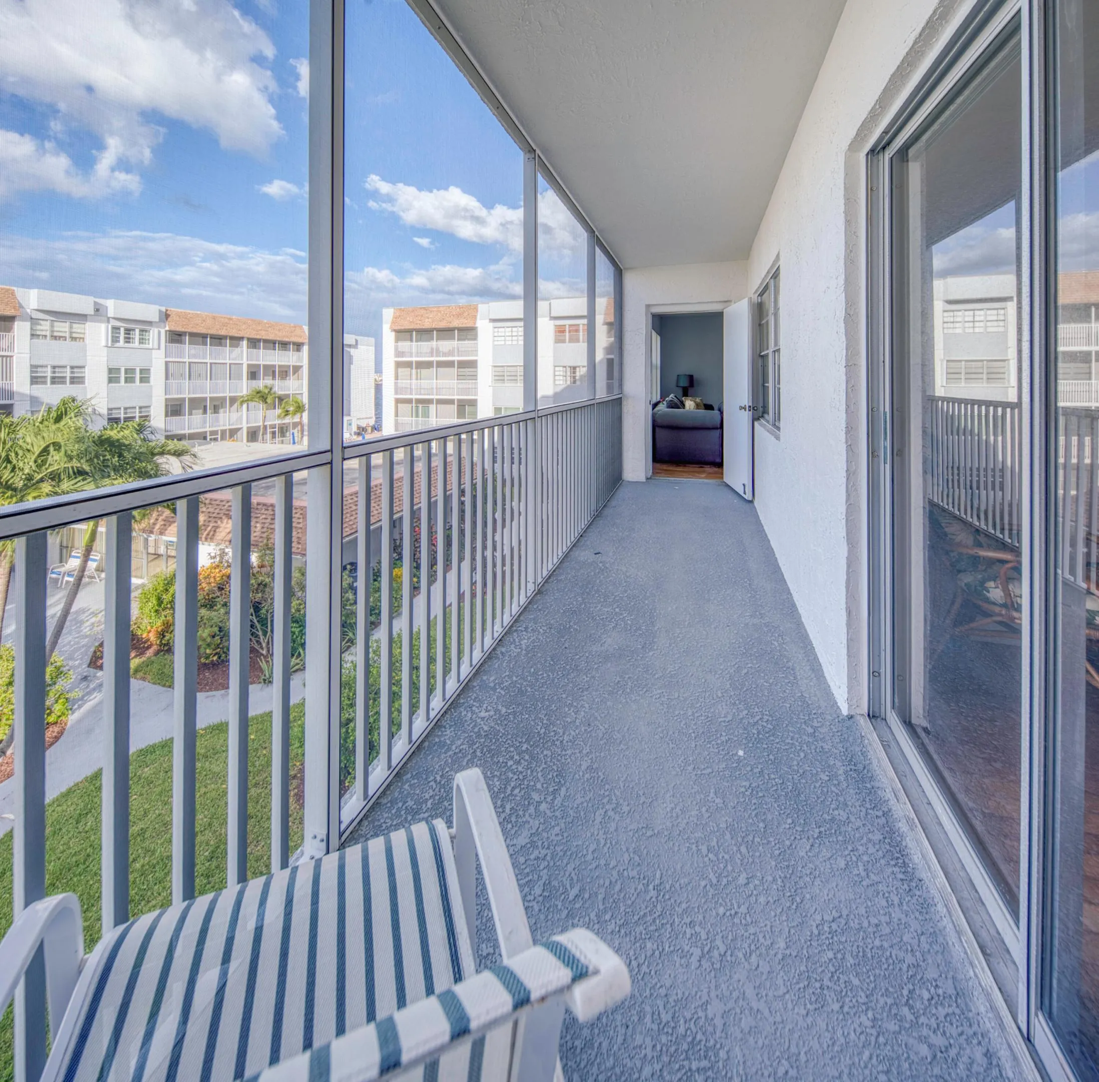 1516 S LAKESIDE Drive #310