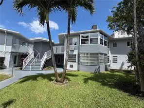 1701 NE Miami Gardens Drive #117