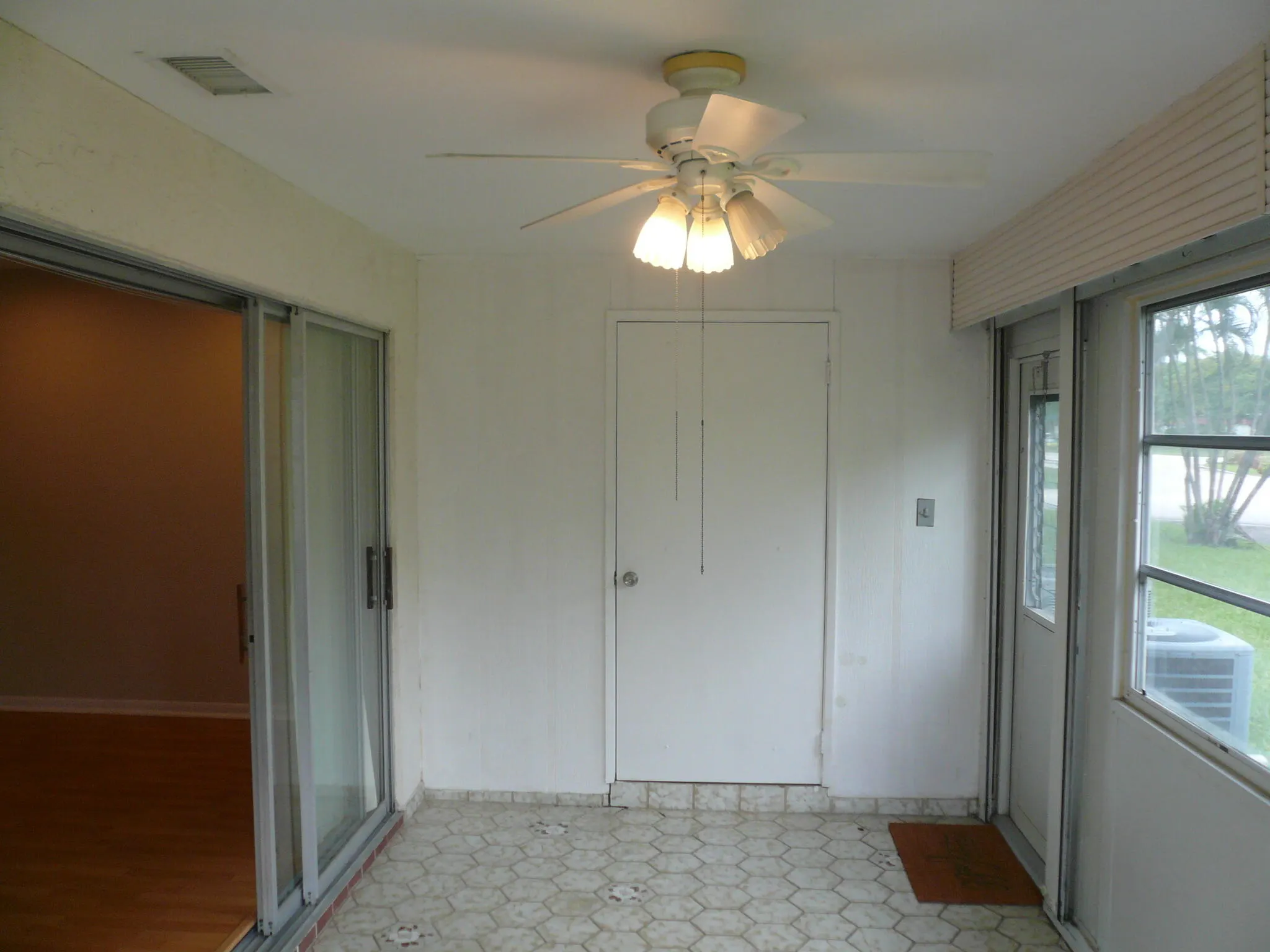 441 FRANCONIA Circle