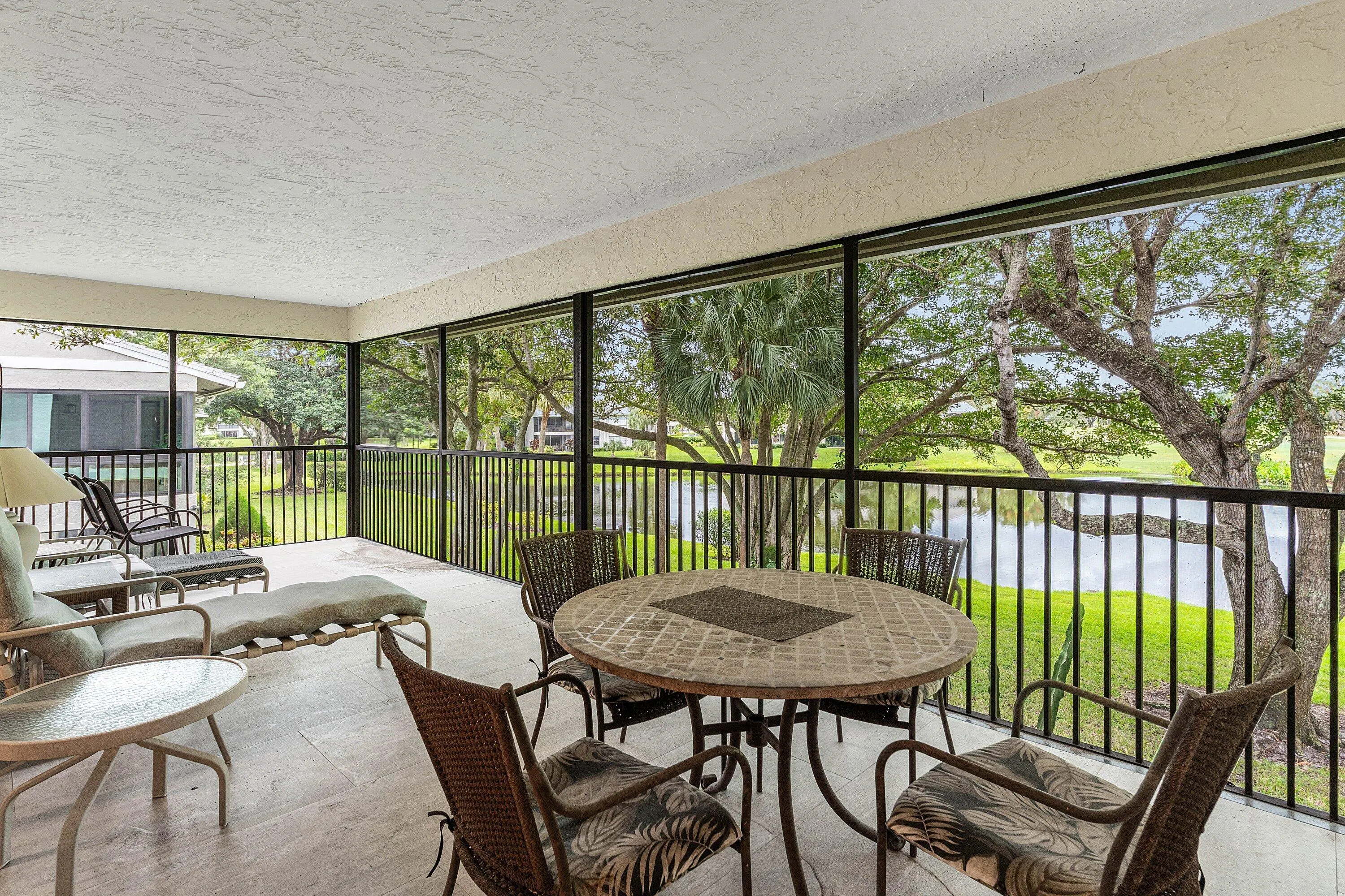 53 EASTGATE Drive #B