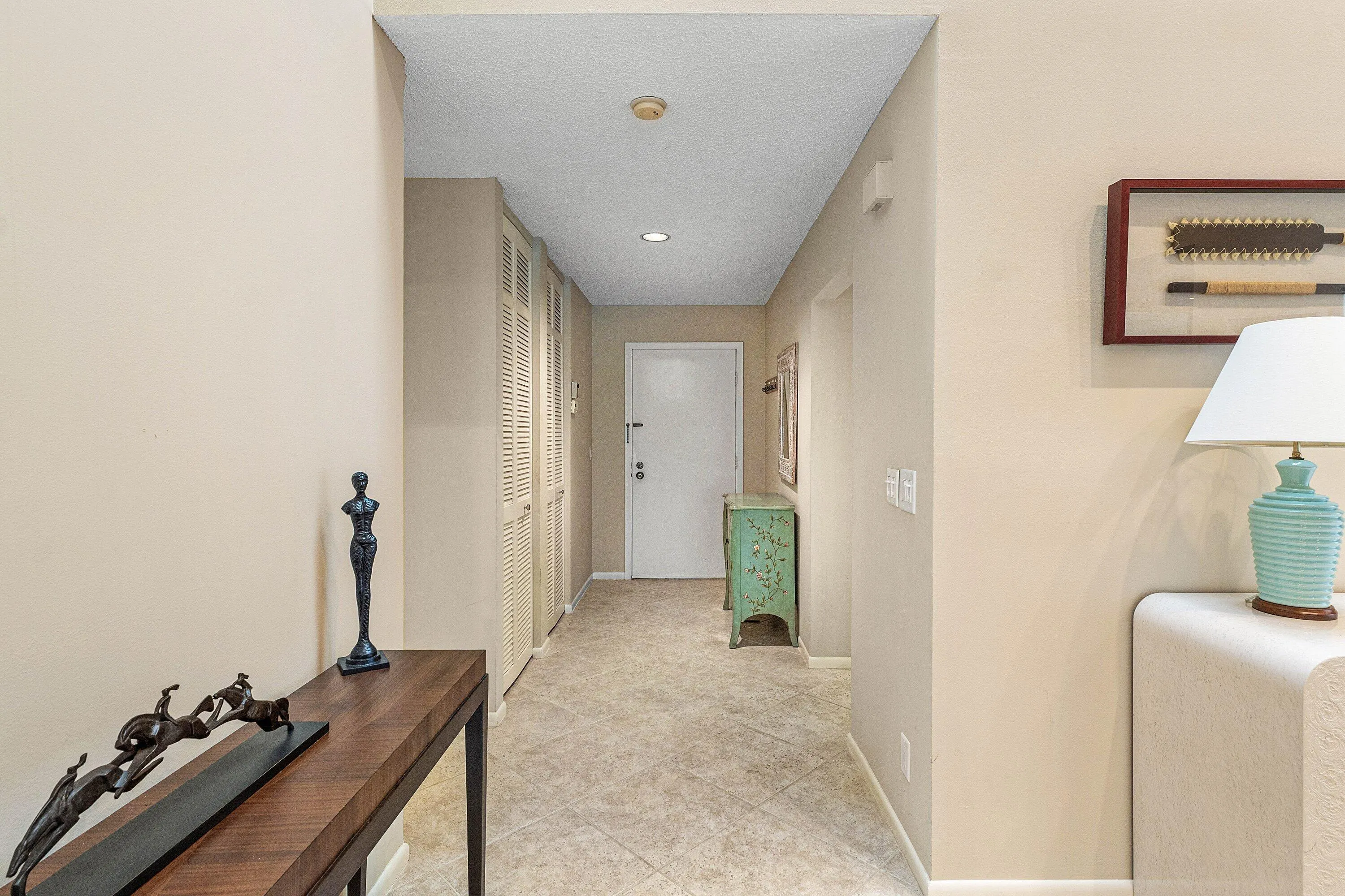 53 EASTGATE Drive #B