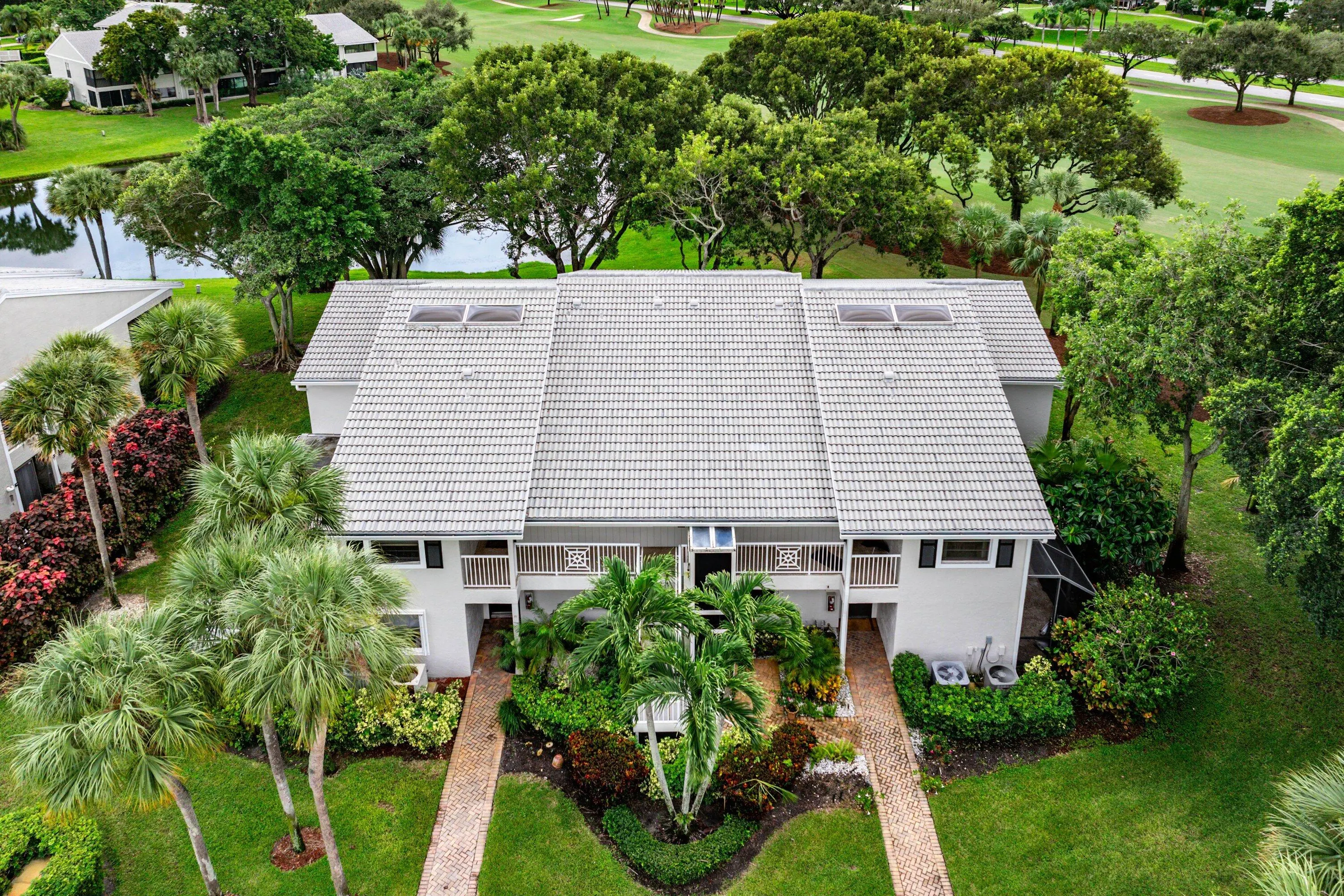53 EASTGATE Drive #B