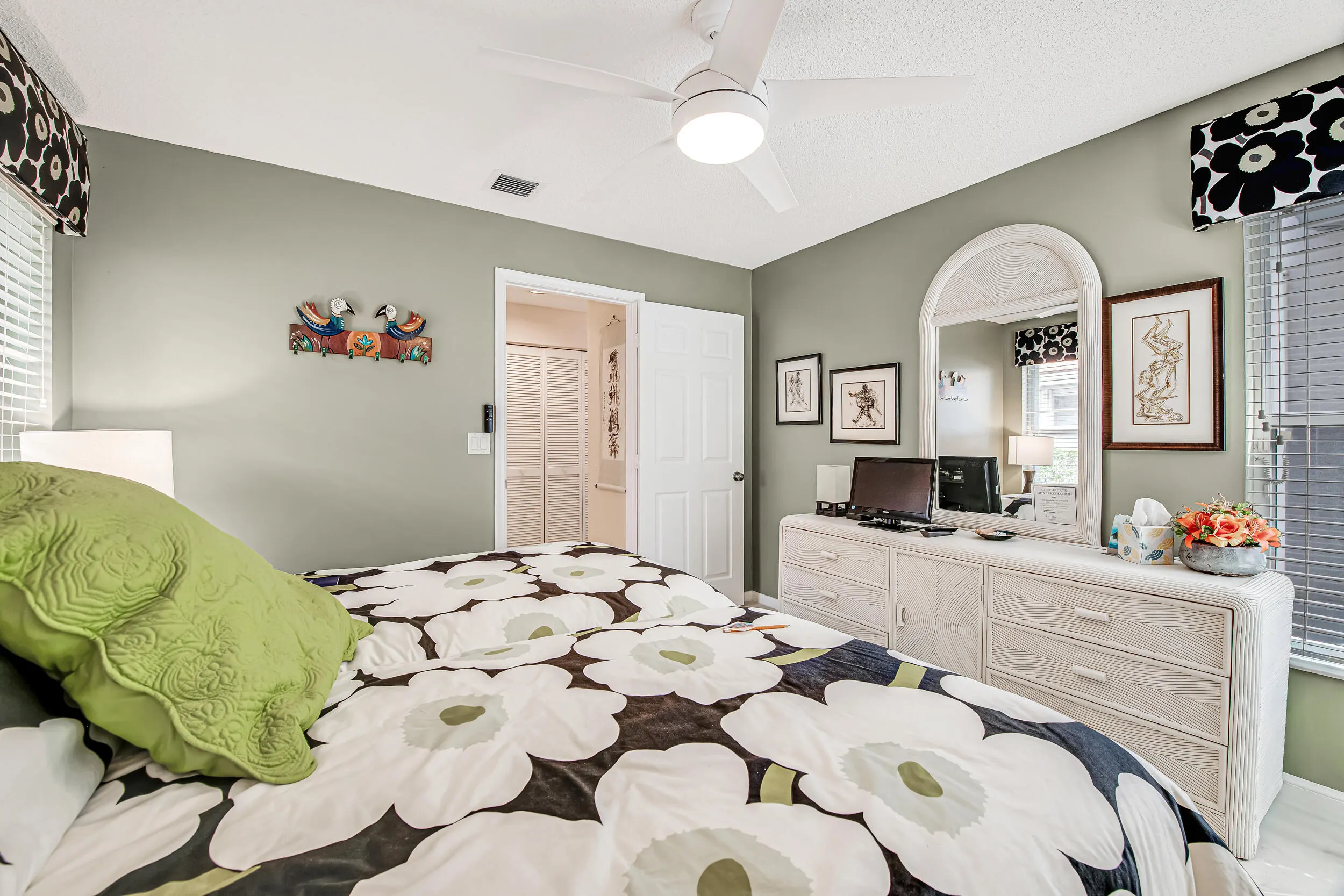 7569 Island Breeze Terrace