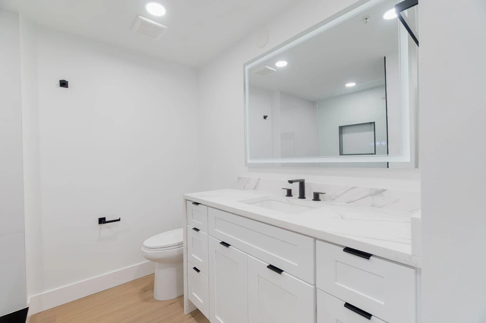 11770 Saint Andrews Place #206