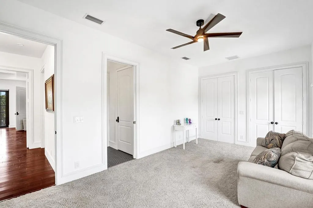 2340 NE 47TH Street