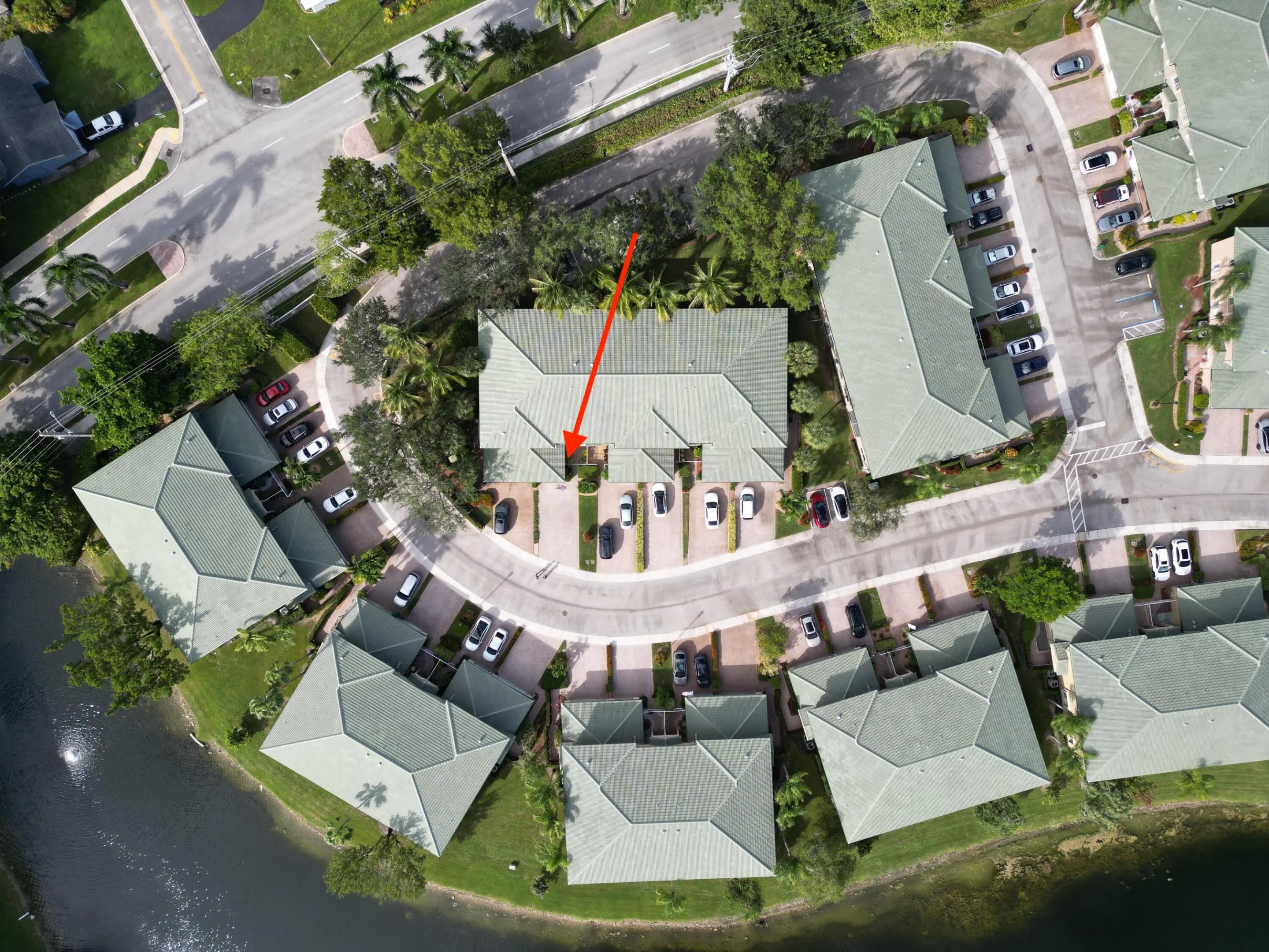 7986 EXETER Boulevard W #101