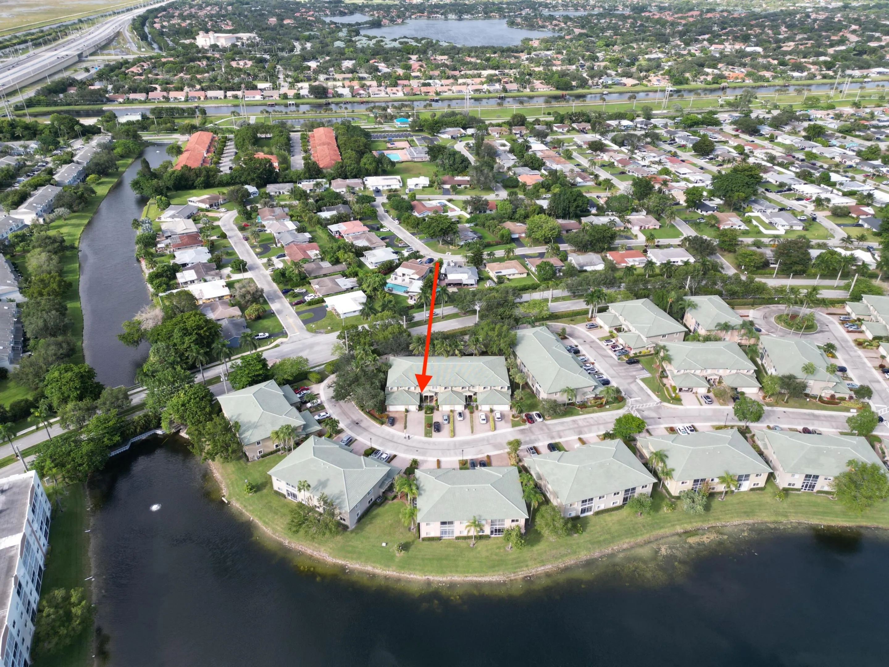 7986 EXETER Boulevard W #101