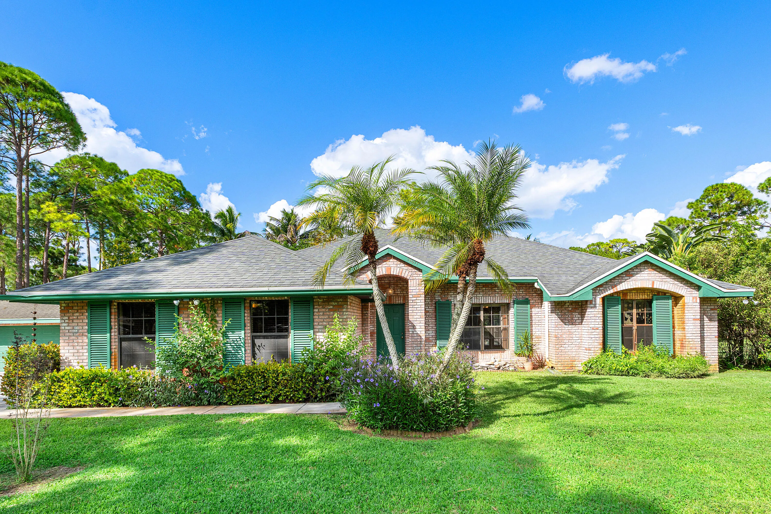 13677 Citrus Grove Boulevard