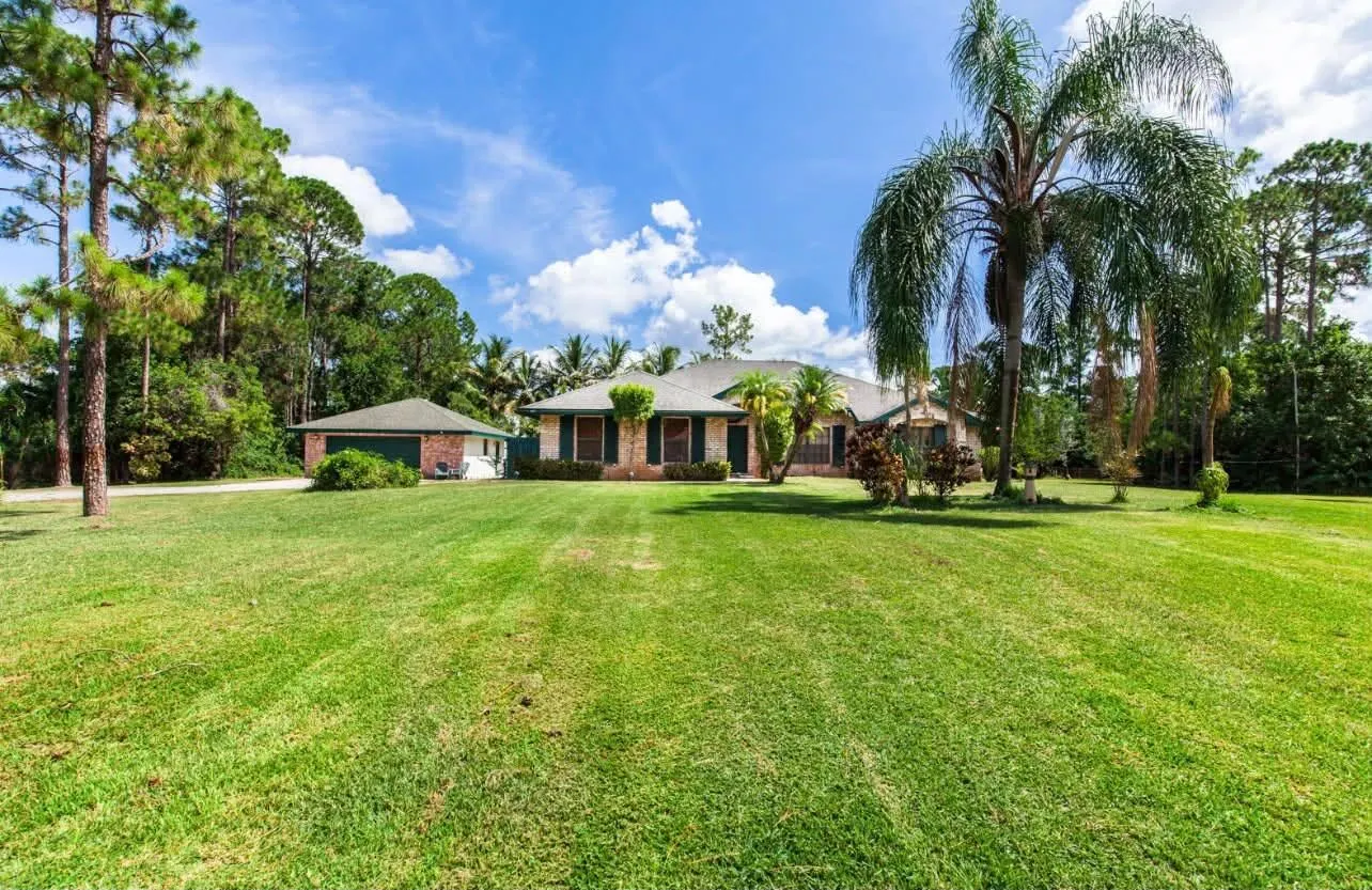 13677 Citrus Grove Boulevard
