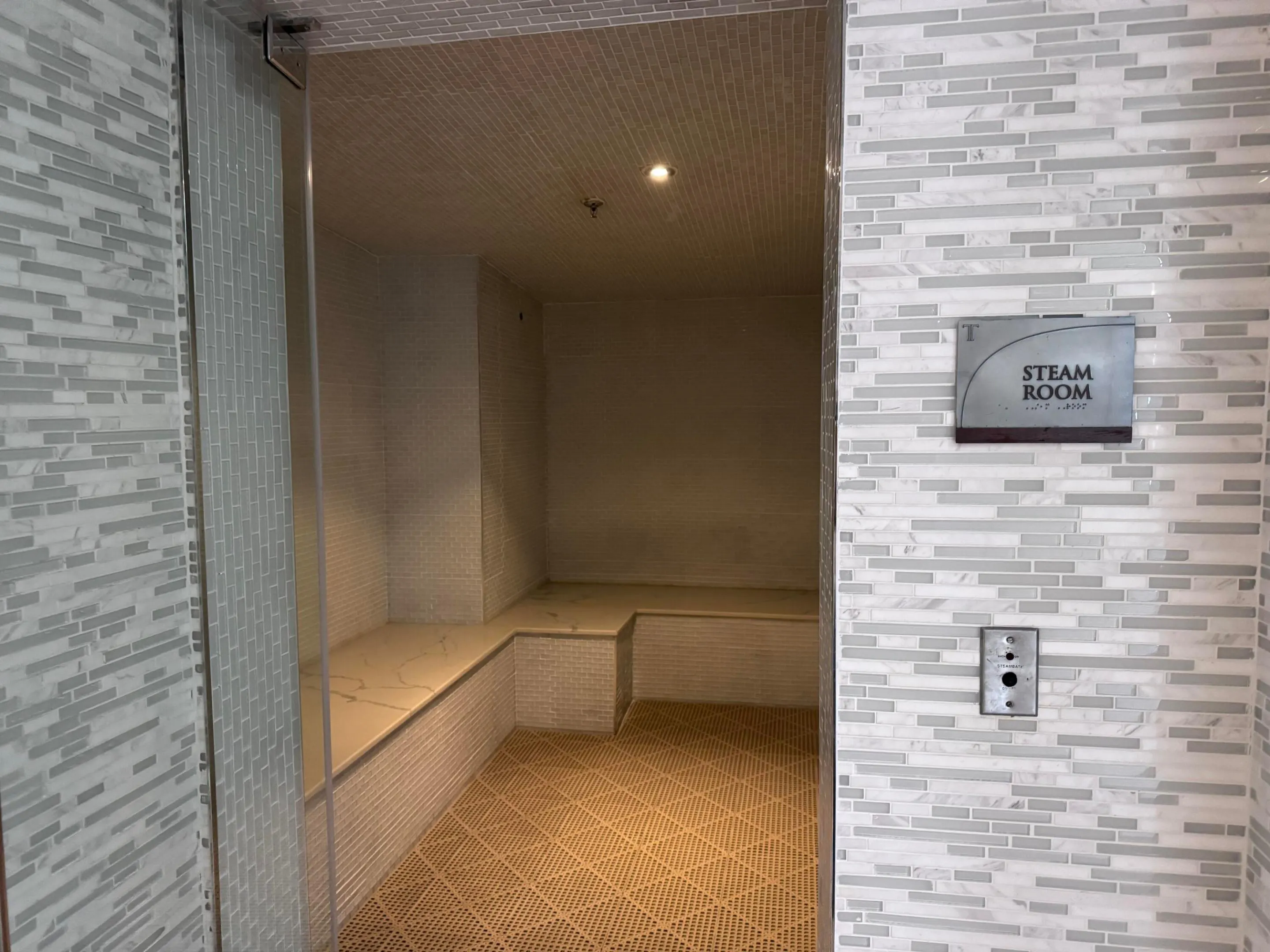 16001 COLLINS Avenue #4002