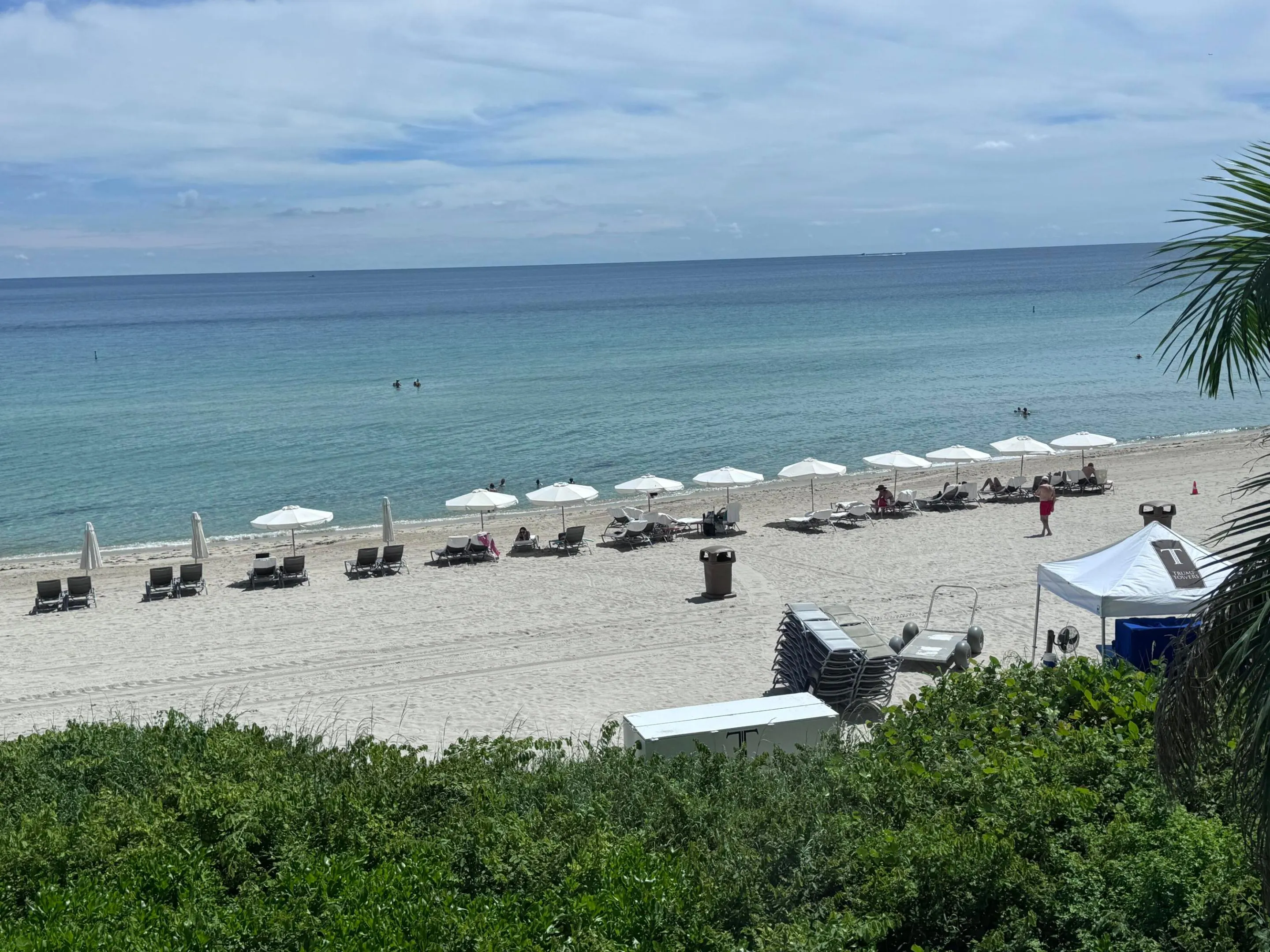 16001 COLLINS Avenue #4002