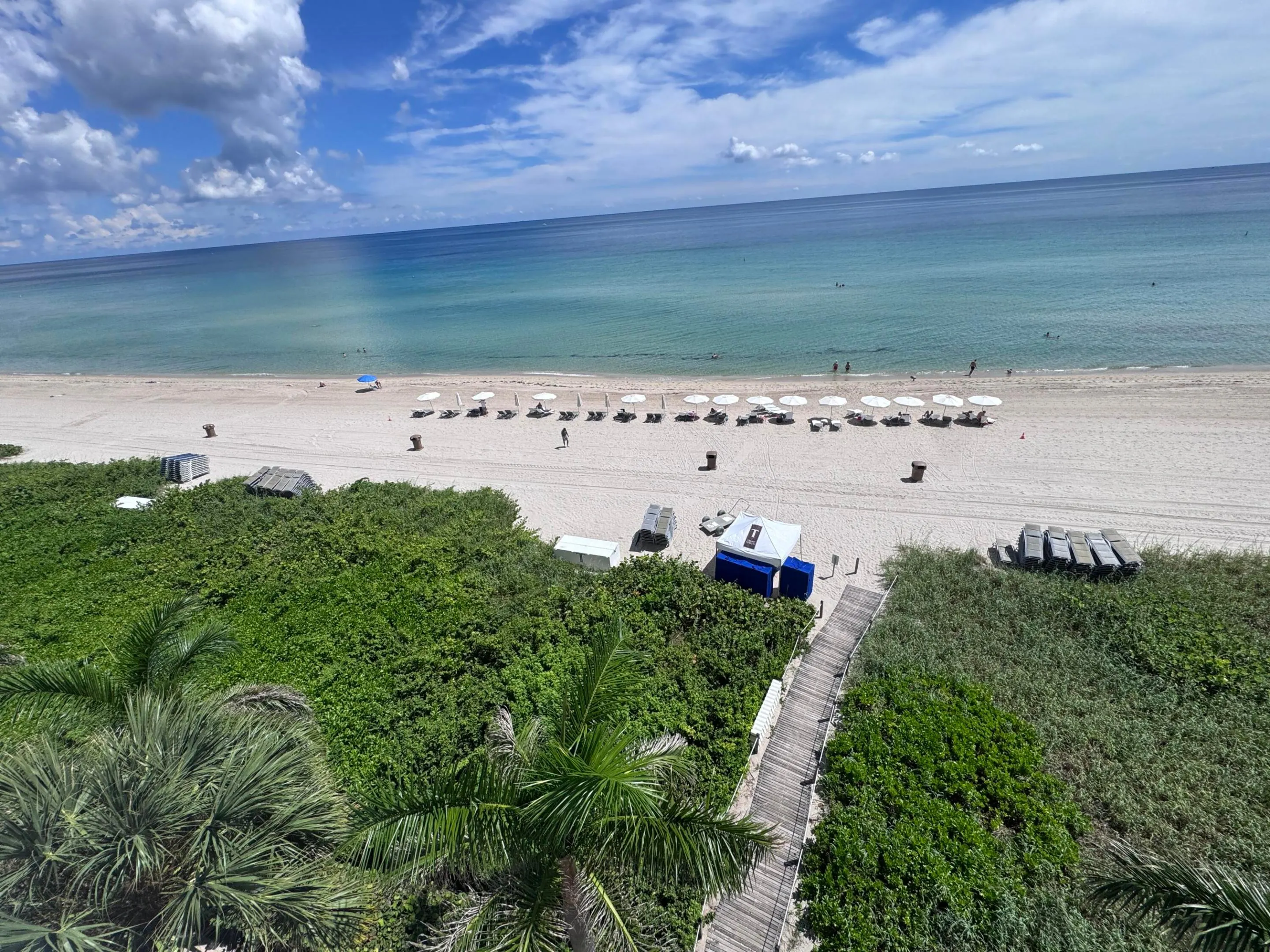 16001 COLLINS Avenue #4002