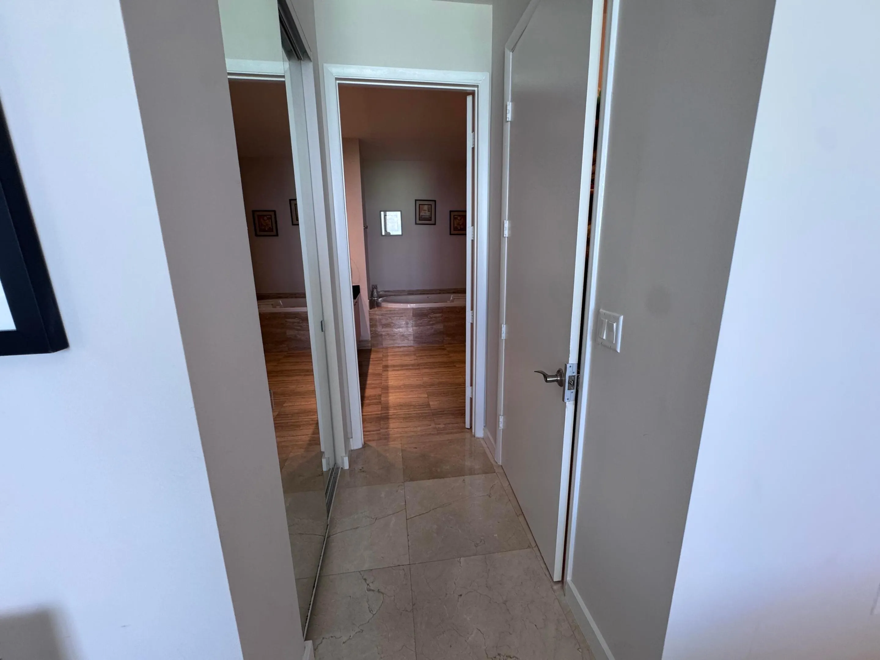16001 COLLINS Avenue #4002