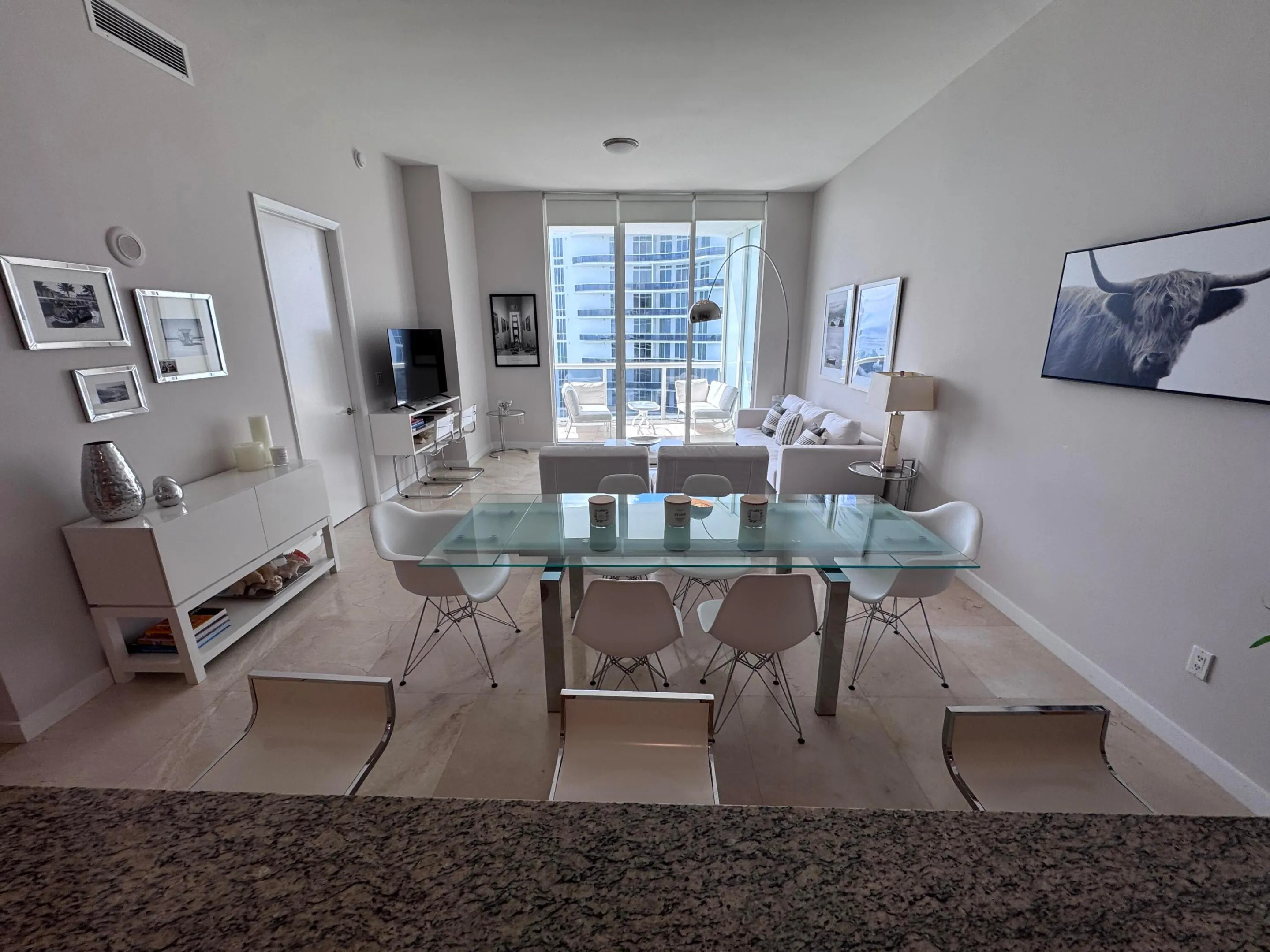 16001 COLLINS Avenue #4002