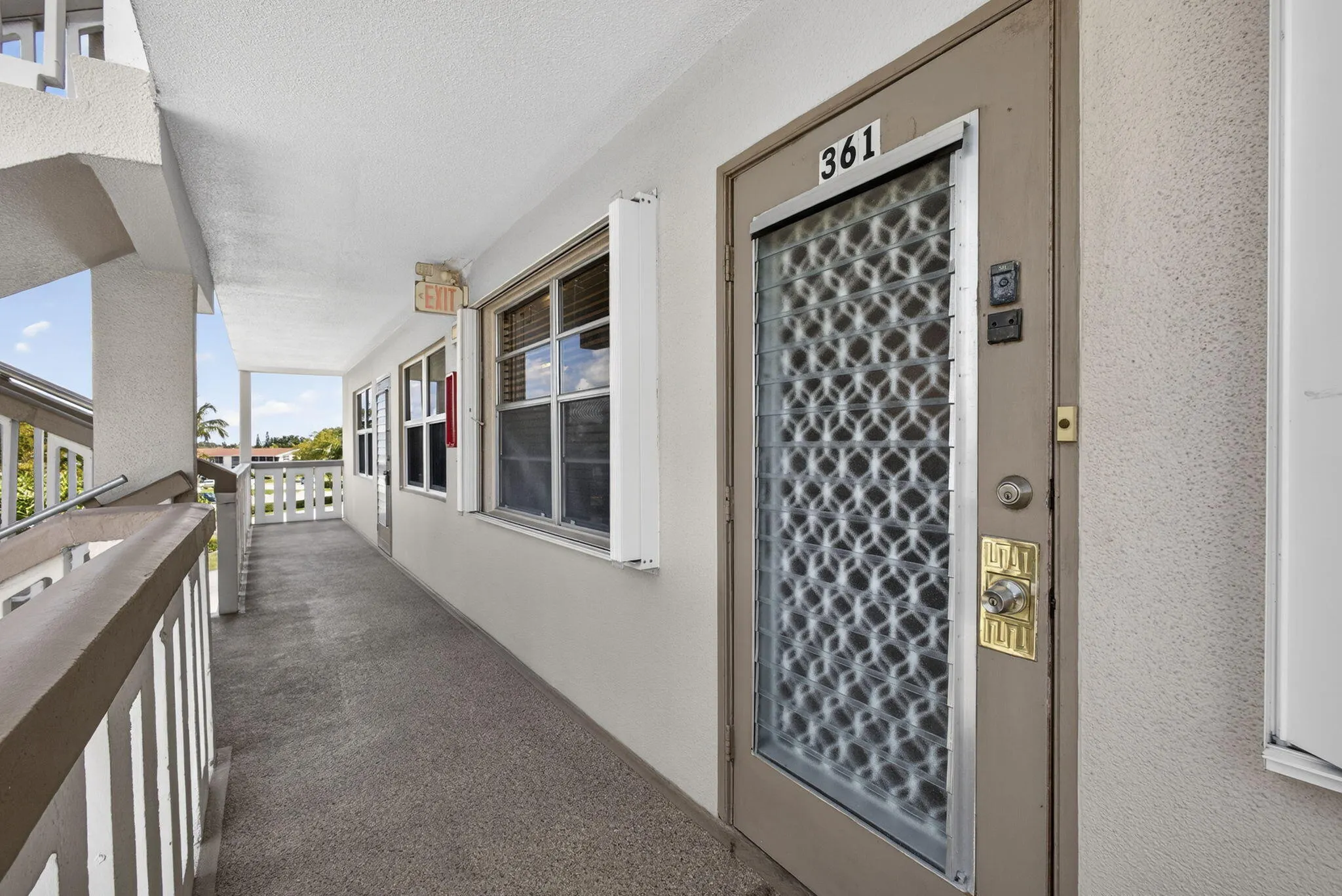 361 WELLINGTON J