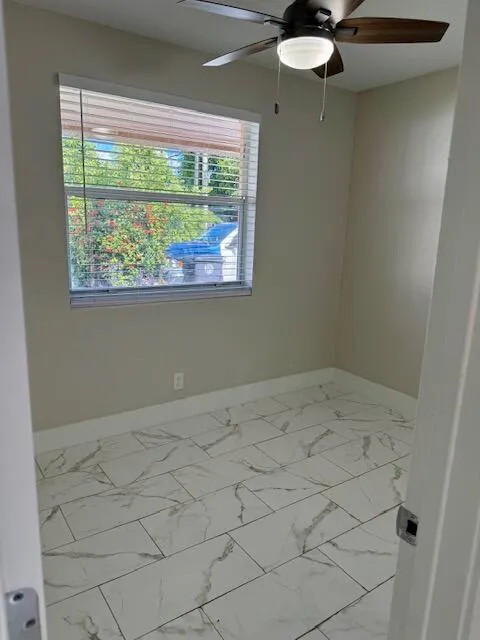 920 N J Street #4