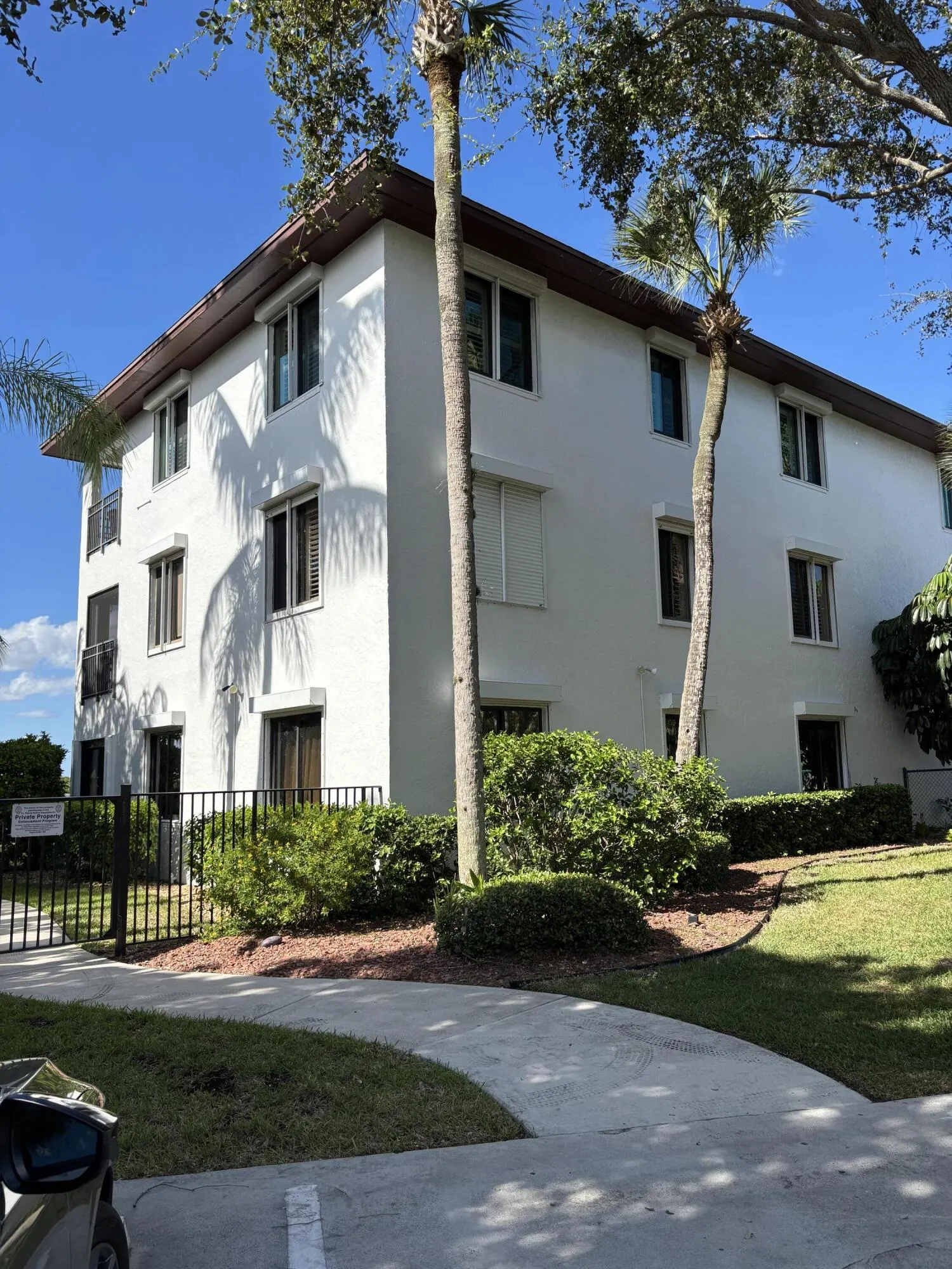 1630 SEAWAY Drive #301