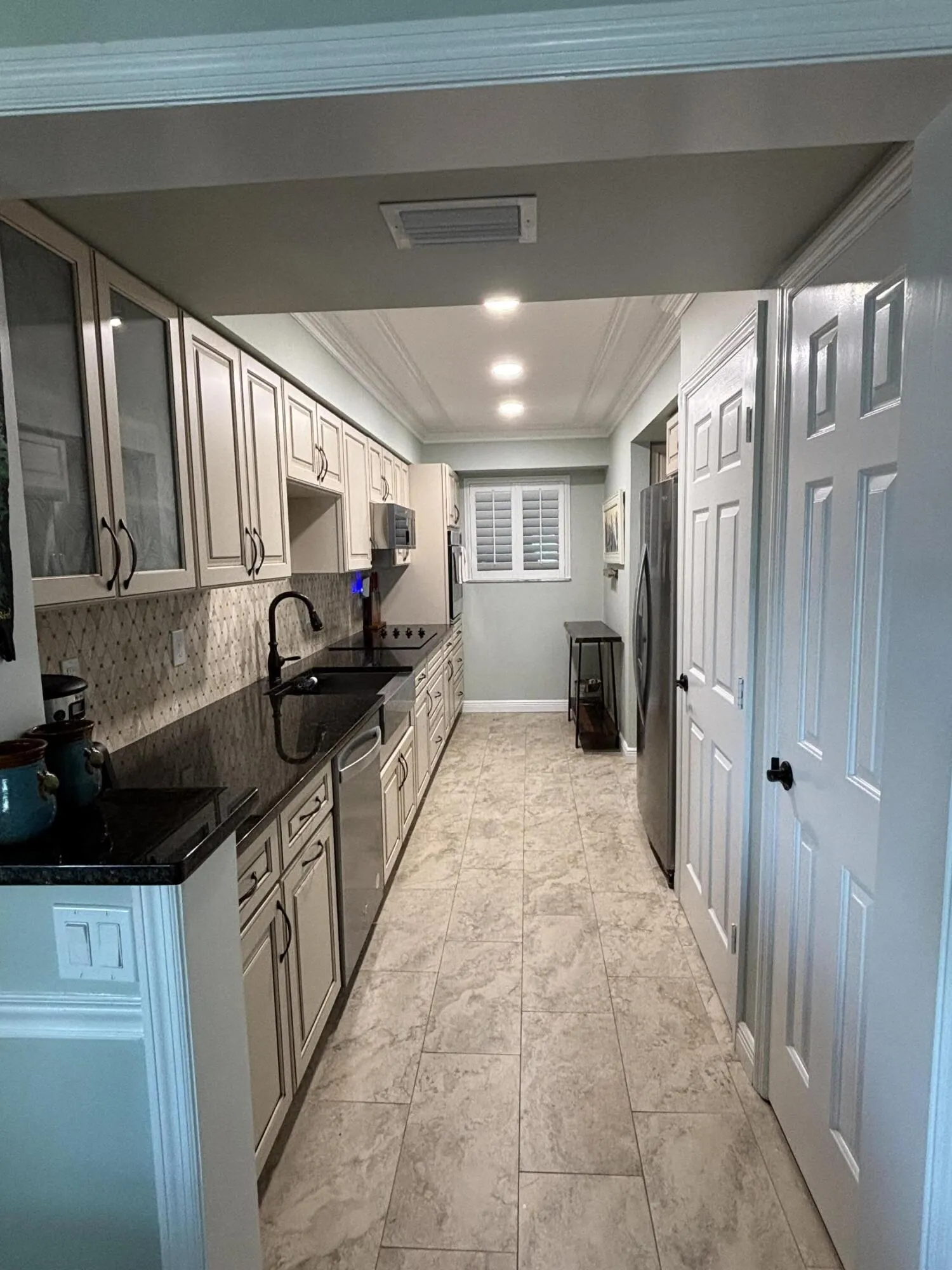 1630 SEAWAY Drive #301
