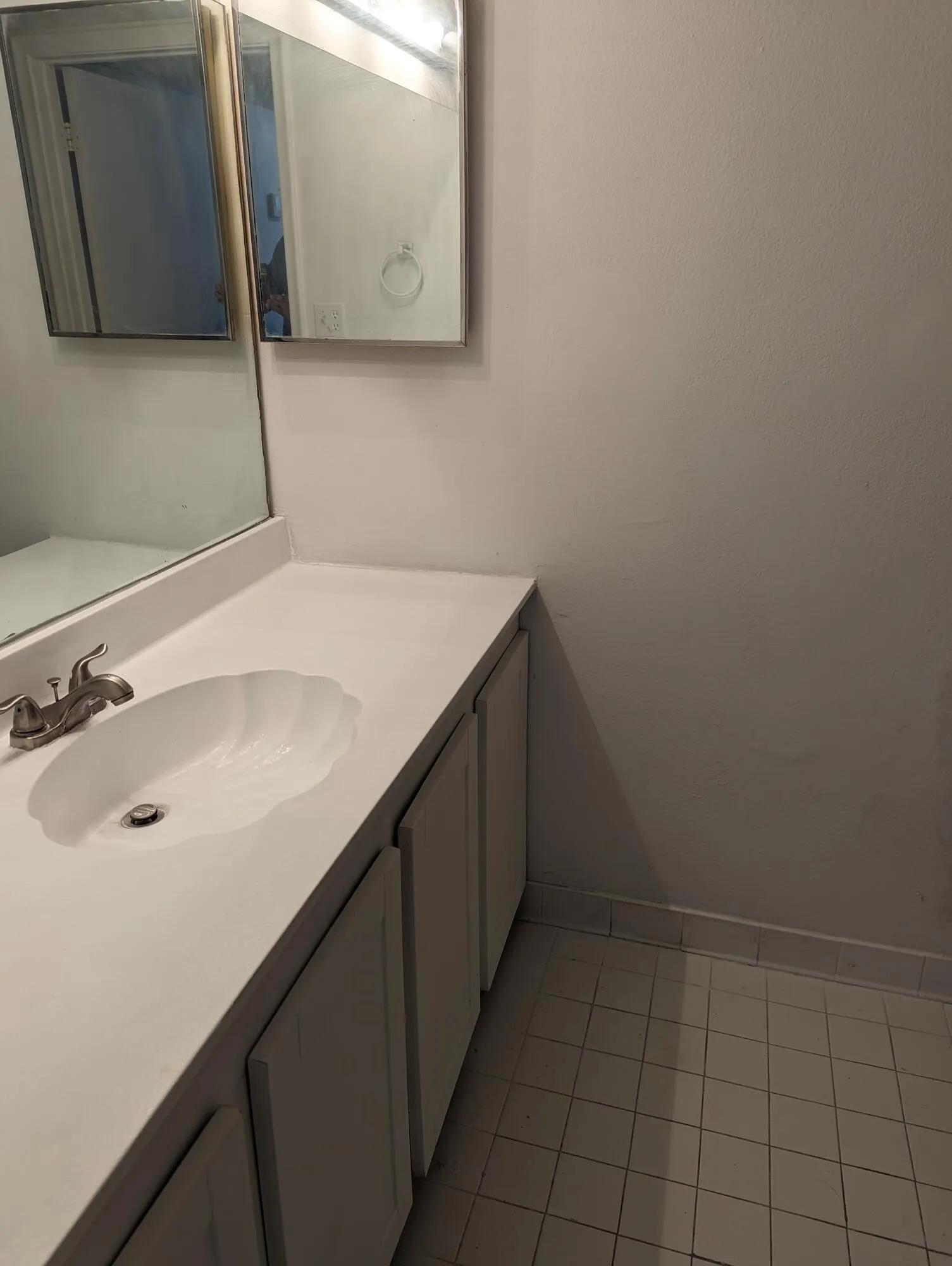 1880 N Congress Avenue #202