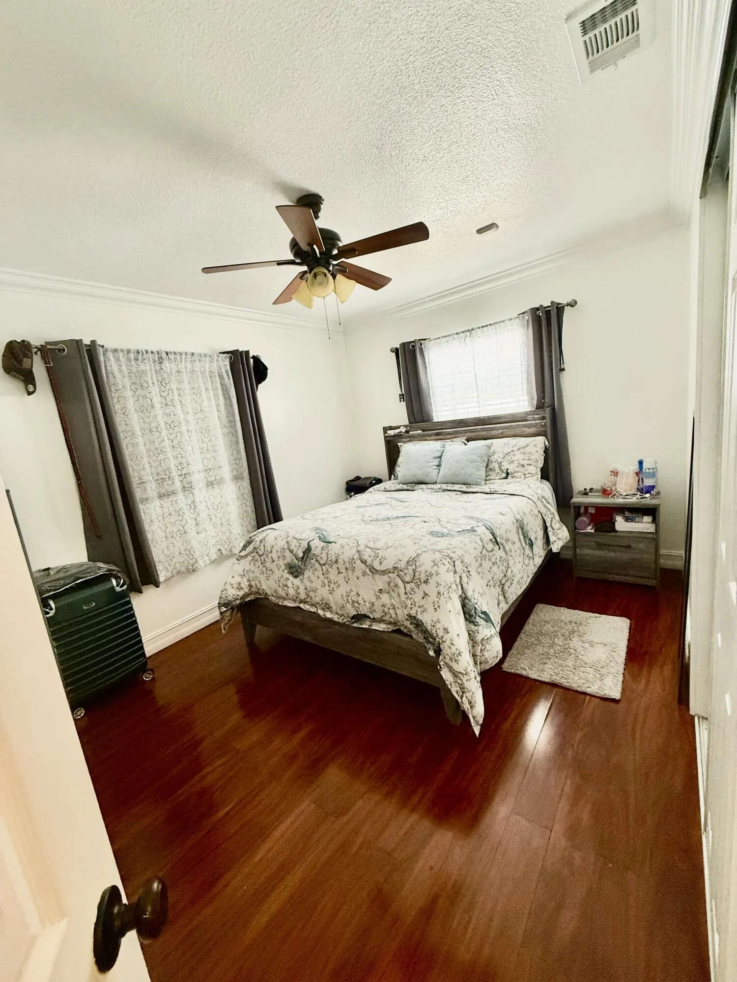 2610 NW 43RD Avenue