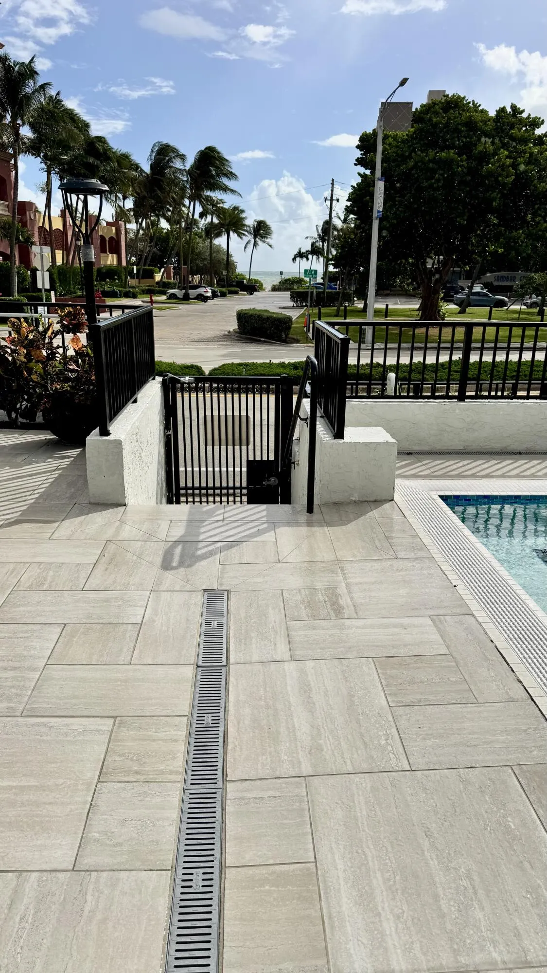 2029 N Ocean Boulevard #105