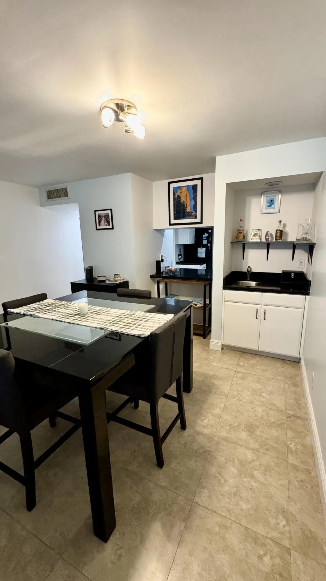 2029 N Ocean Boulevard #105