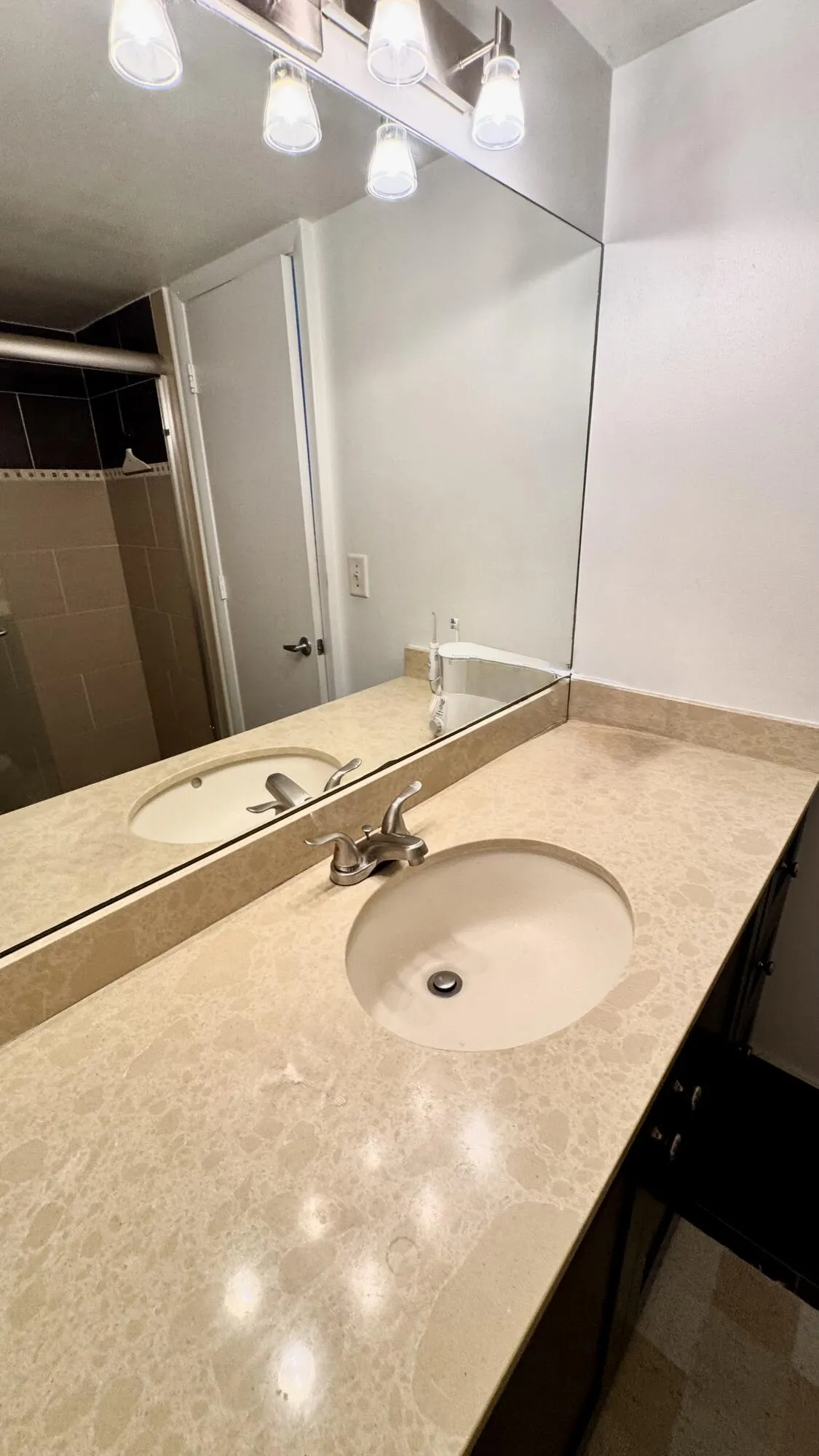 2029 N Ocean Boulevard #105