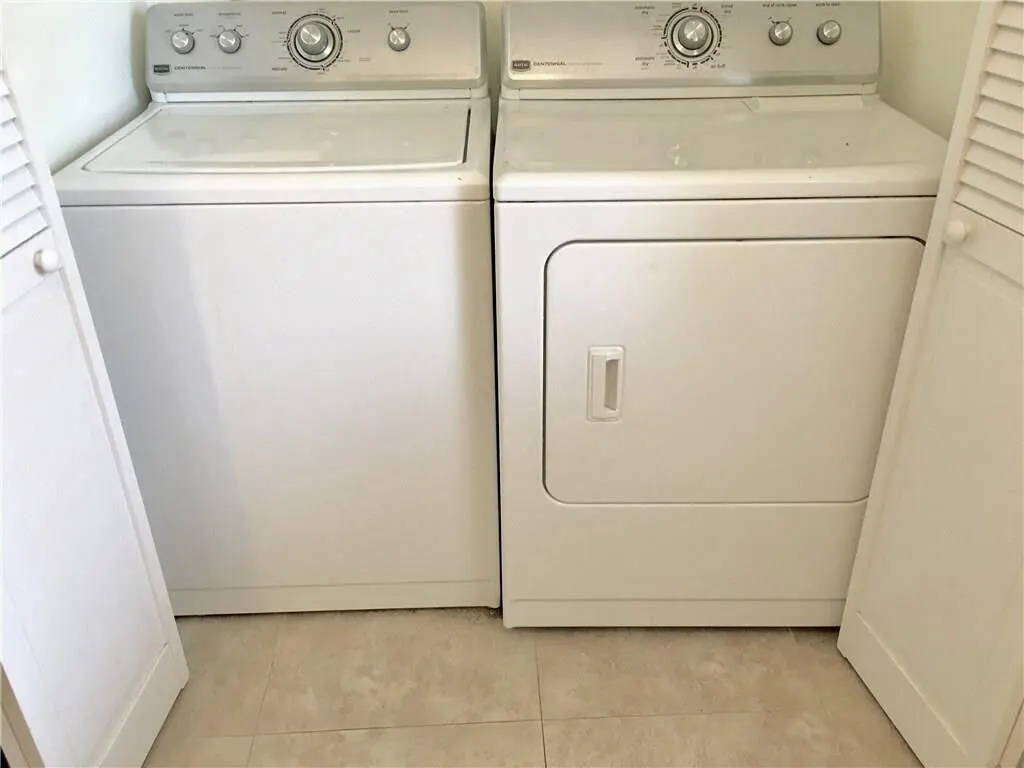 2029 N Ocean Boulevard #105