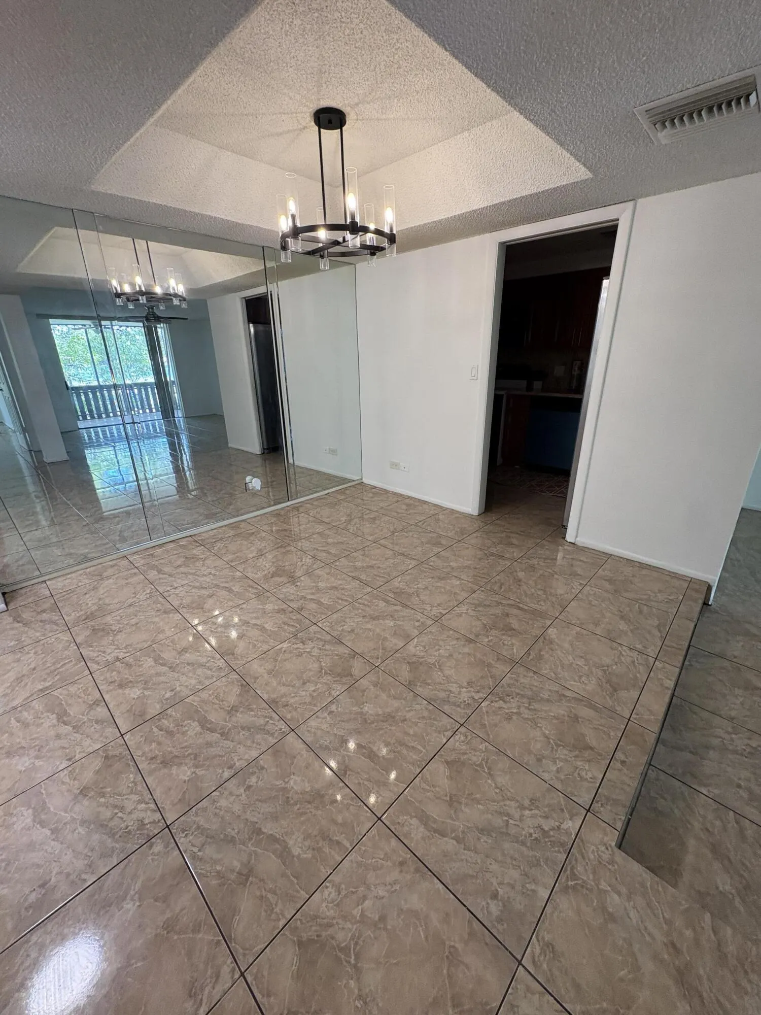 3710 INVERRARY Drive #2G