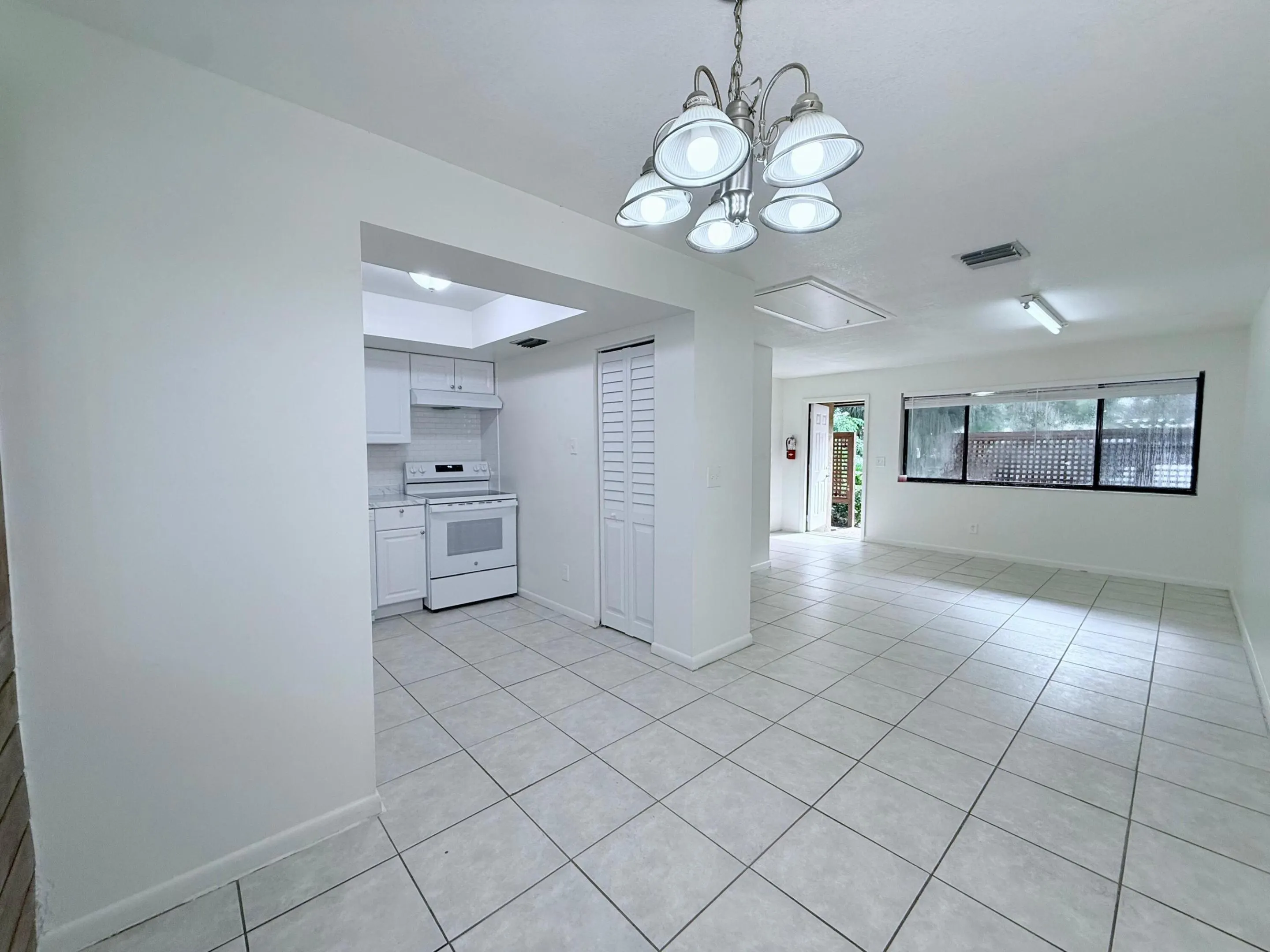 3084 Collin Drive #A