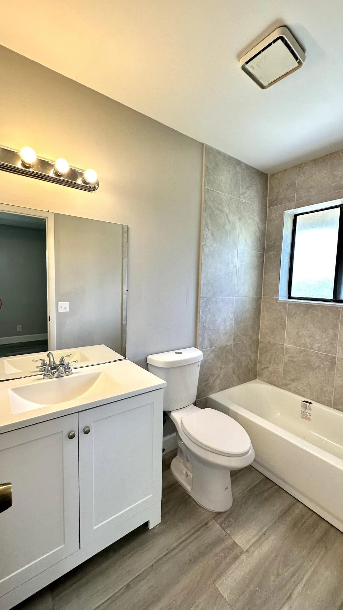 3120 Collin Drive #Unit d