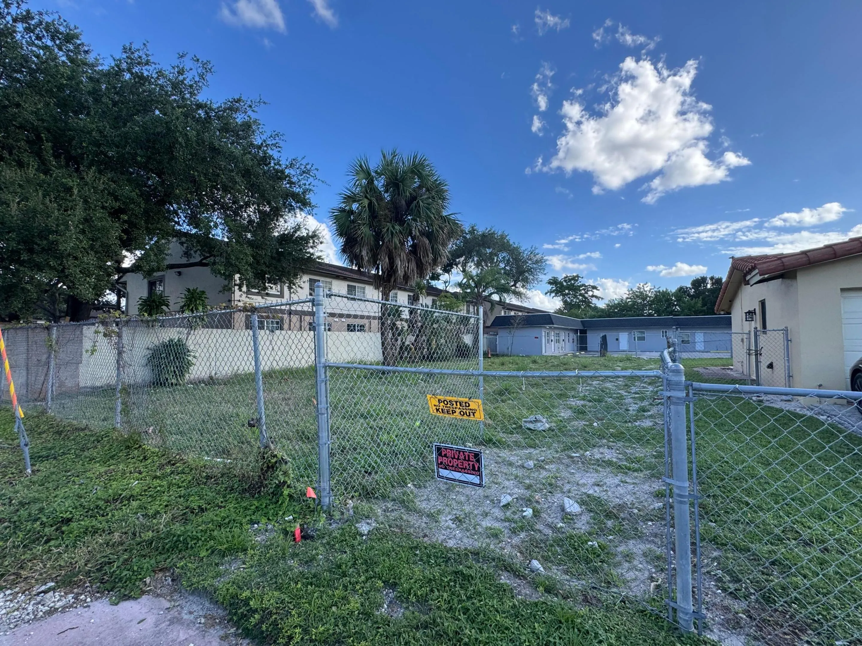 720 HARRIS Terrace