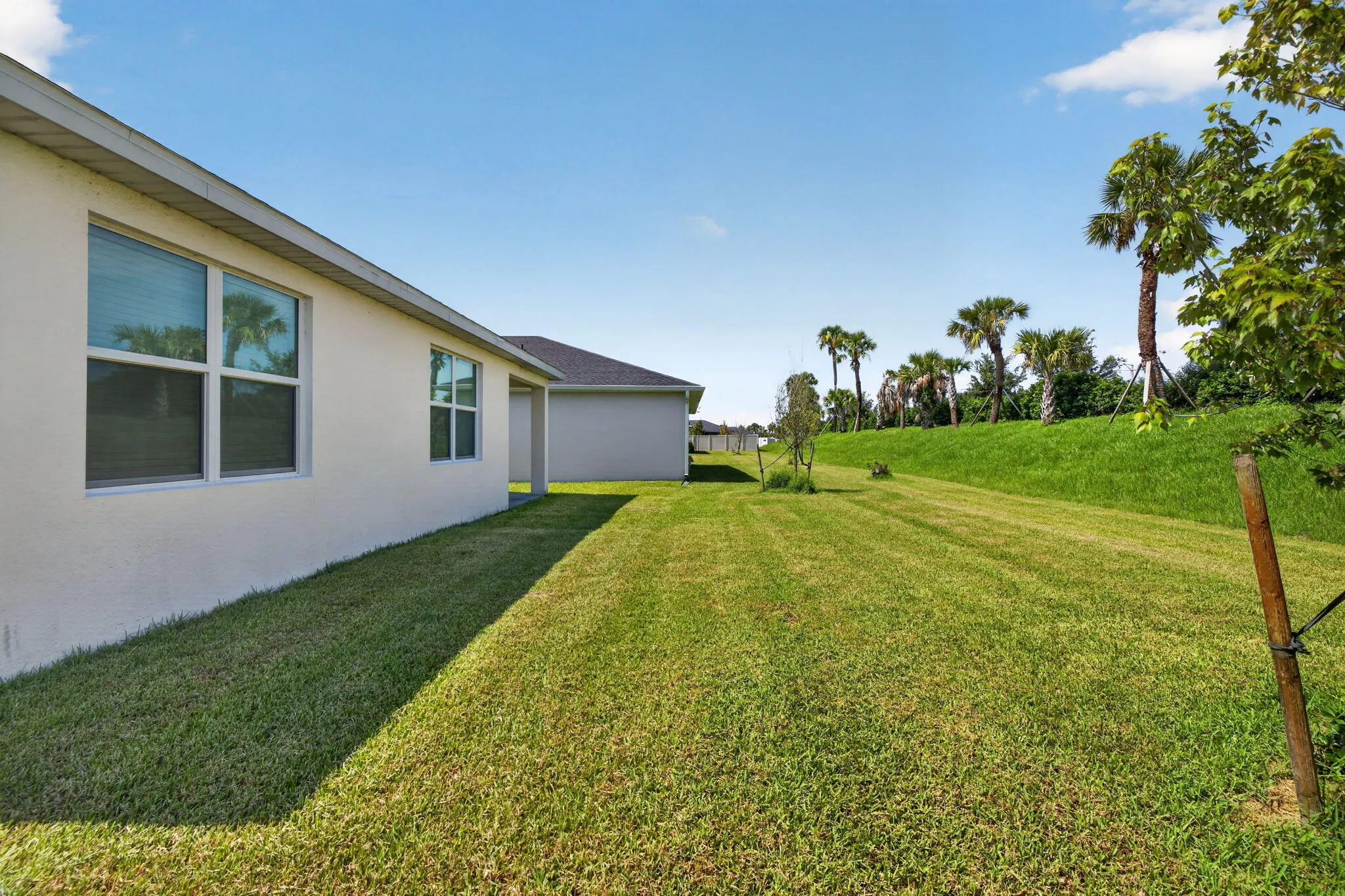 8666 DAHLIA Circle