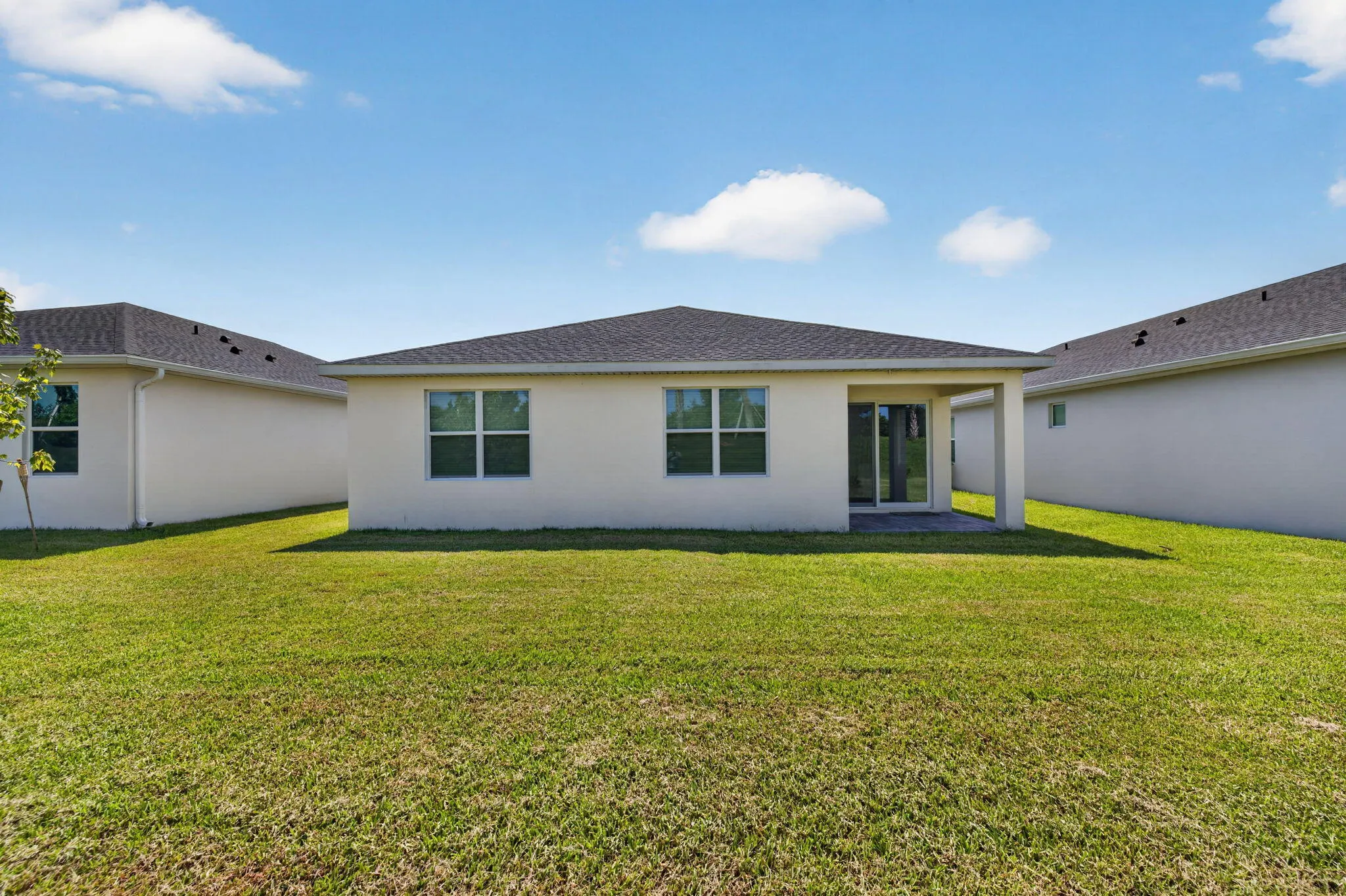 8666 DAHLIA Circle