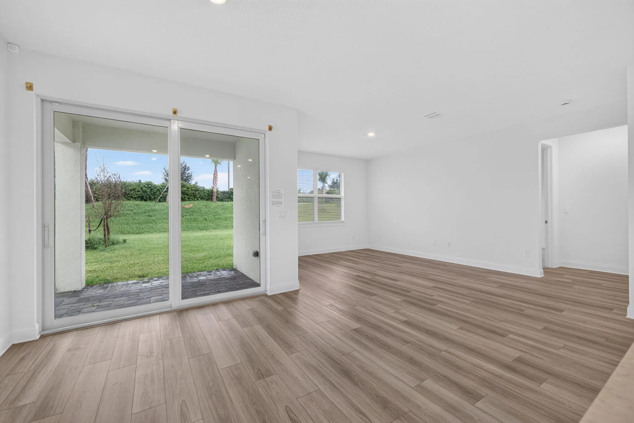 8666 DAHLIA Circle