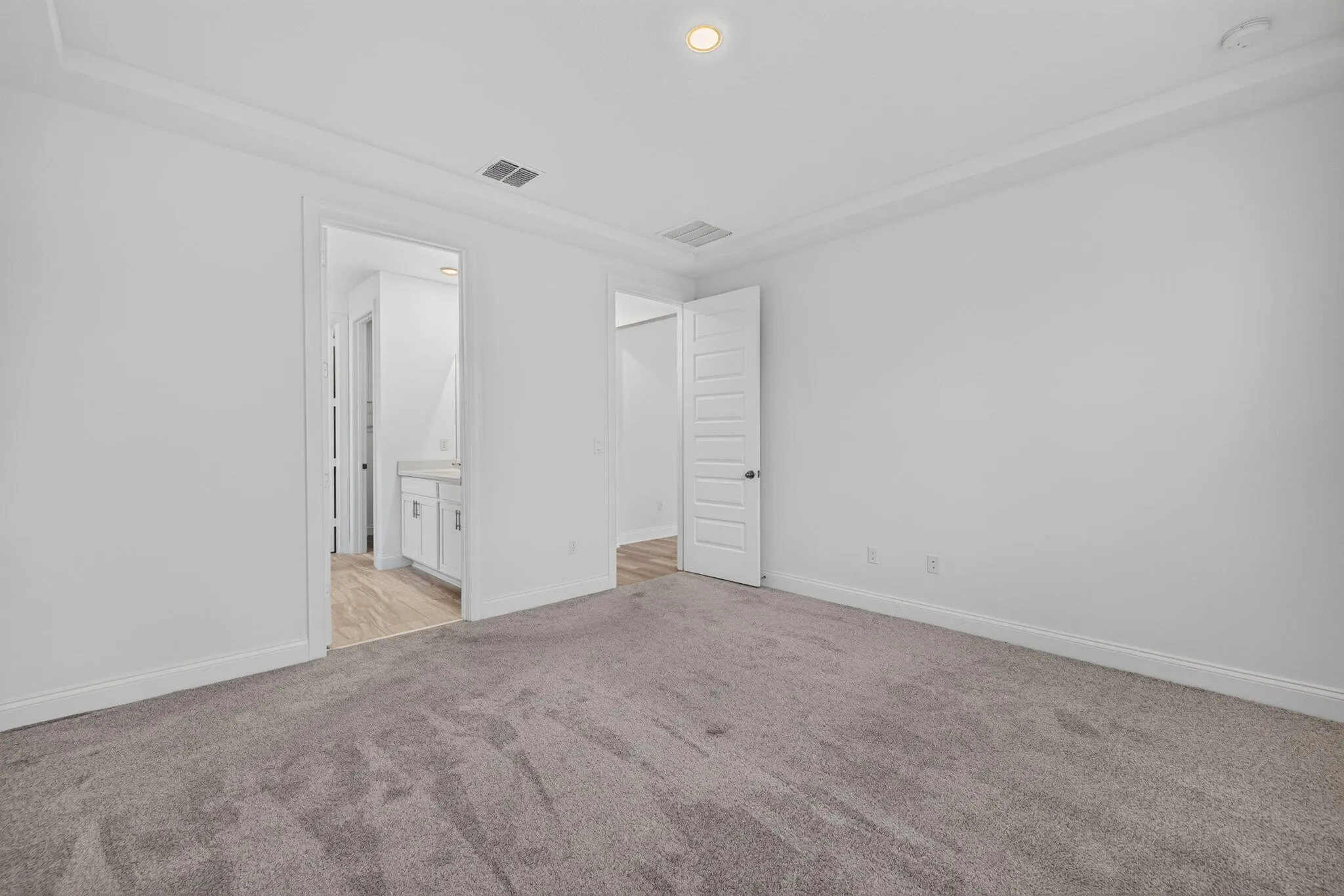 8666 DAHLIA Circle