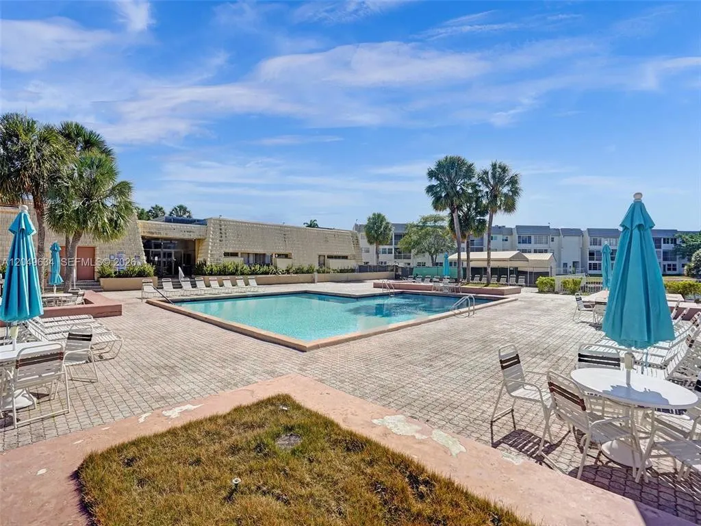 8100 SUNRISE LAKES Boulevard #210
