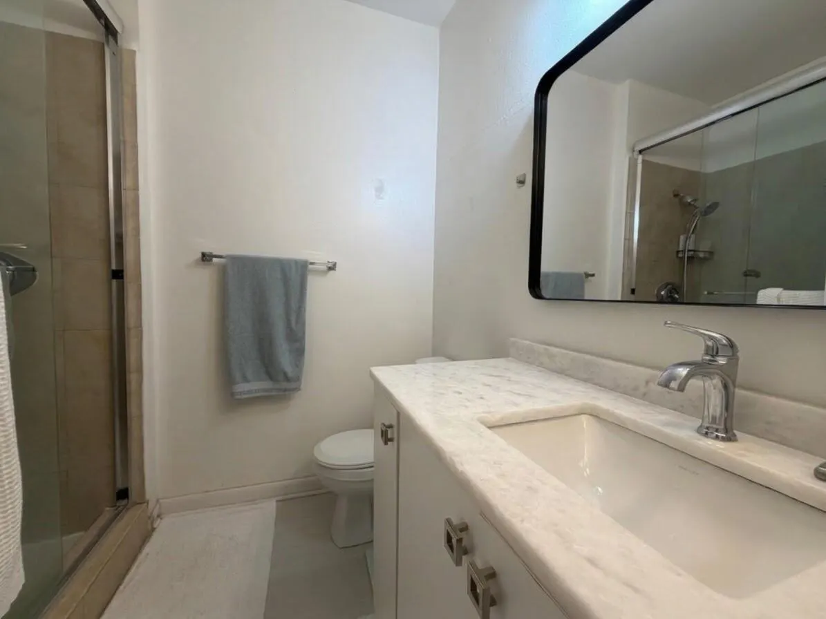 651 CYPRESS LAKE Boulevard #L