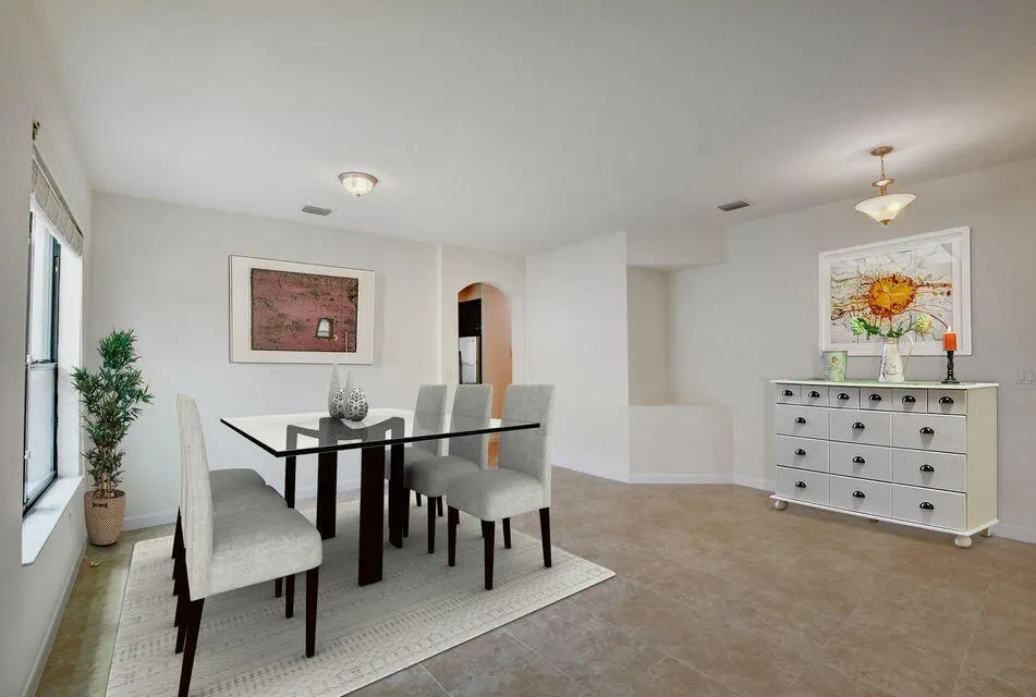 8979 Gulf Run Way
